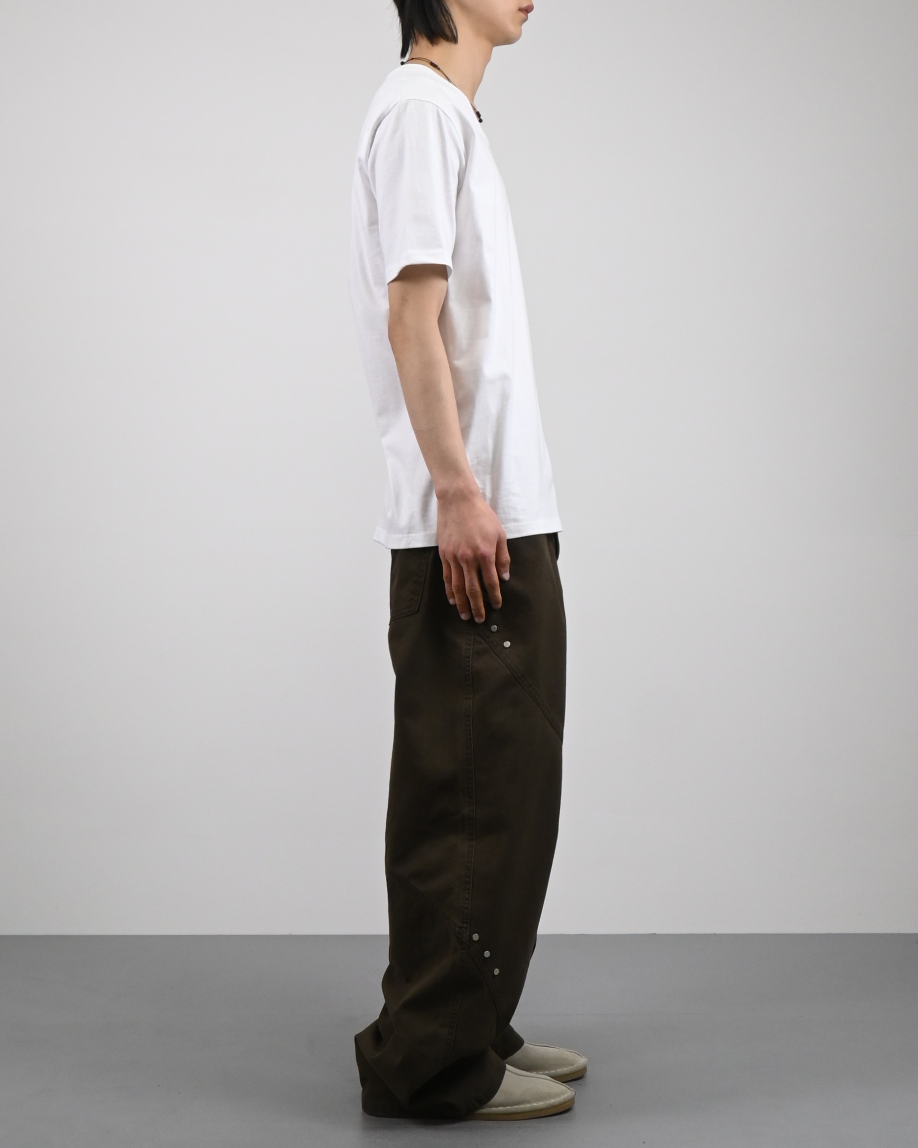 u-neck slit half t-shirt