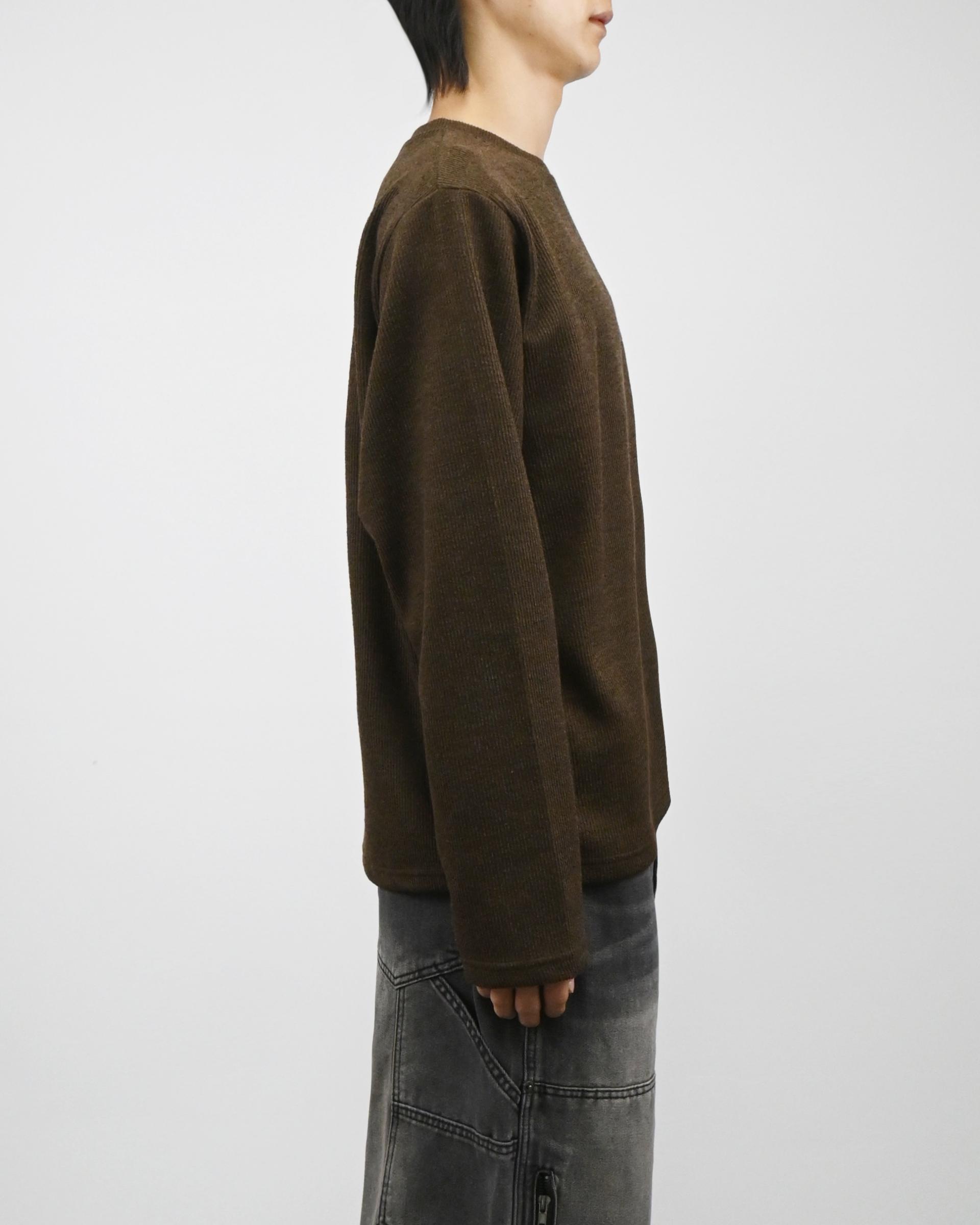 low round knit