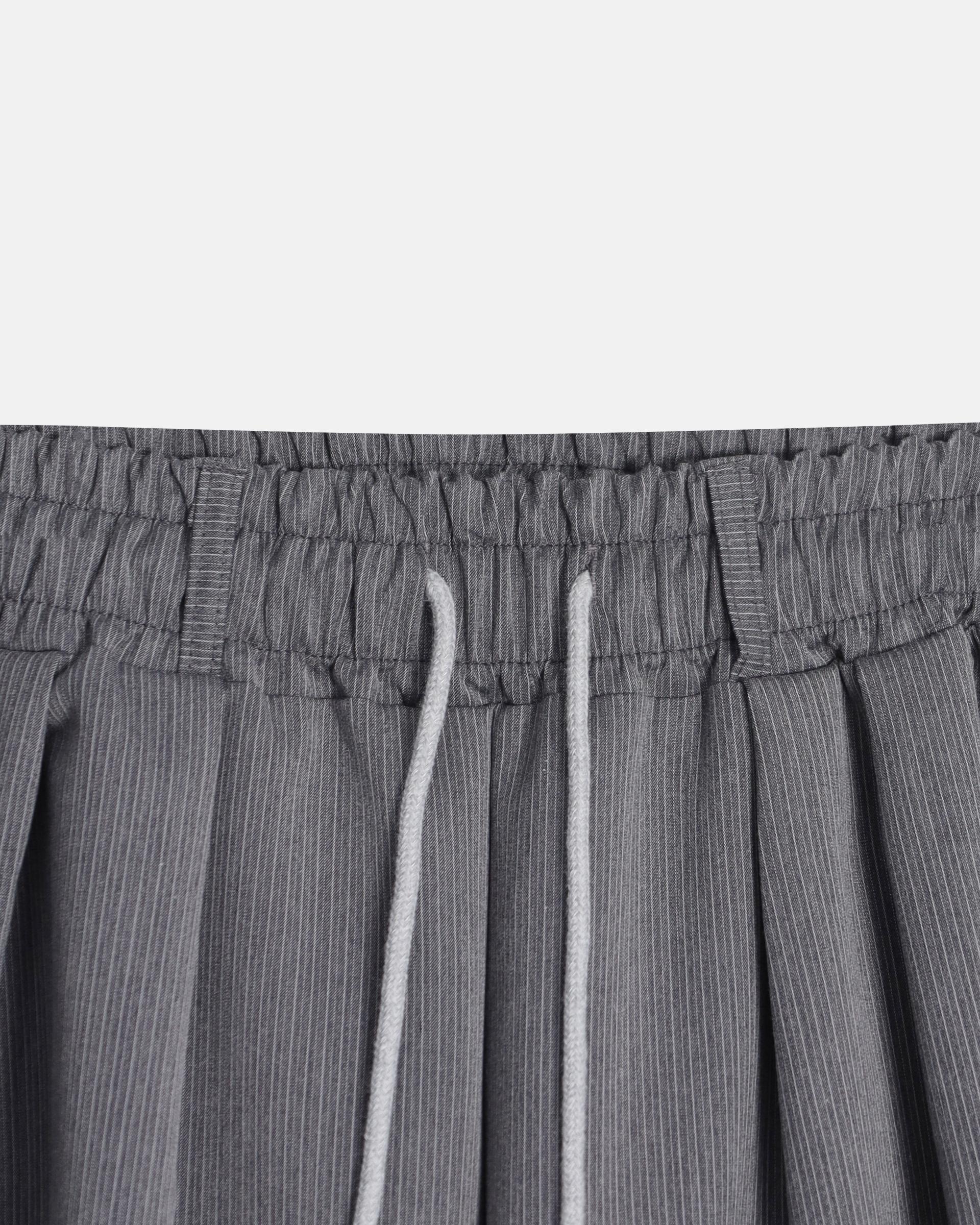 three tuck stripe bermuda slacks