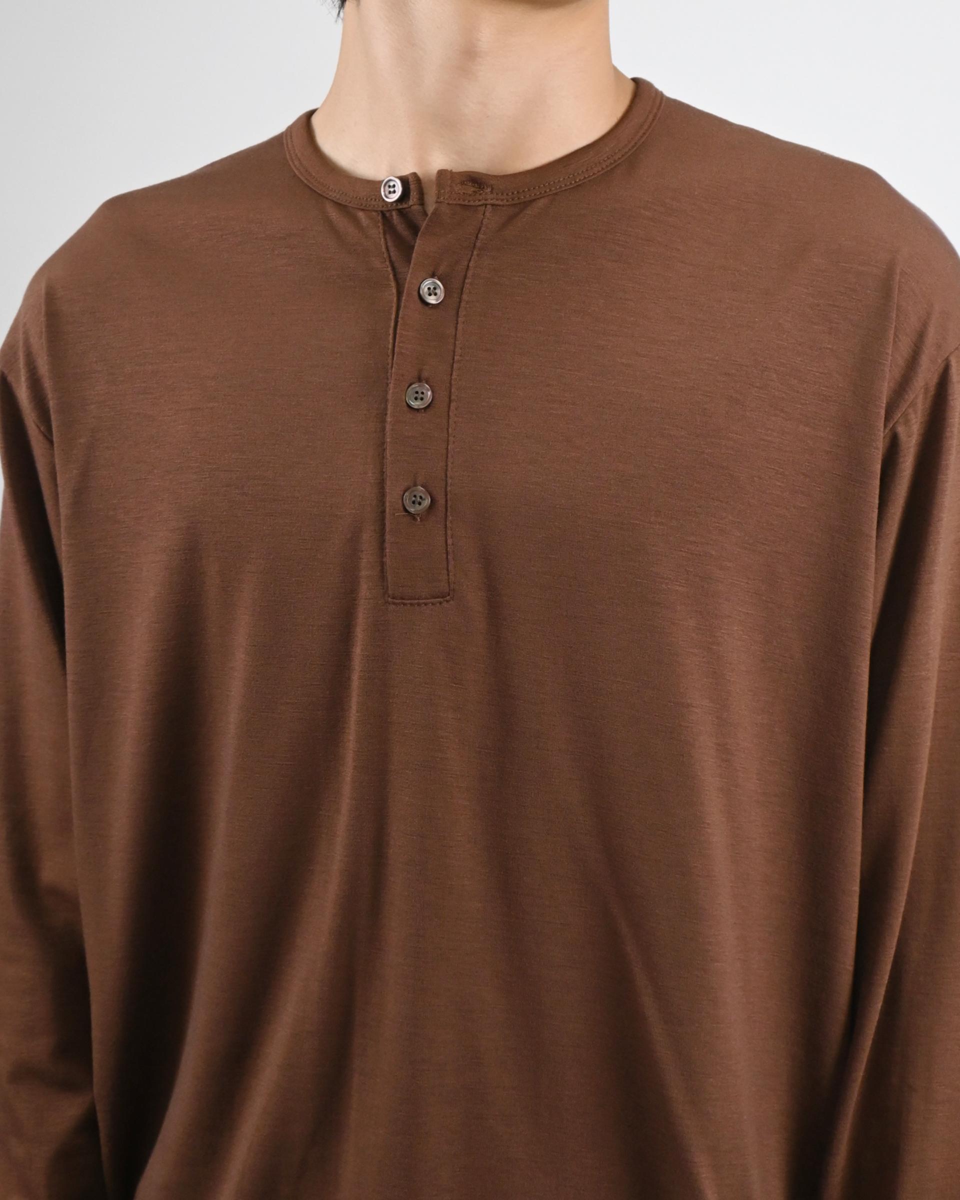 back slit henley neck t-shirts