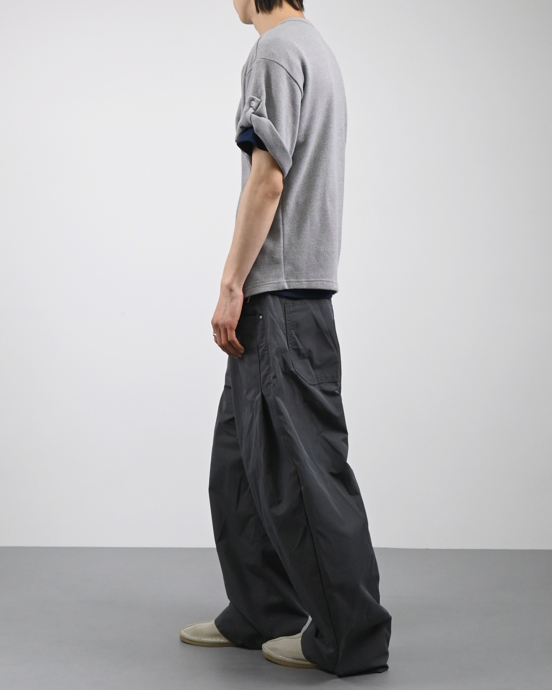 cp side tuck cotton curved pants