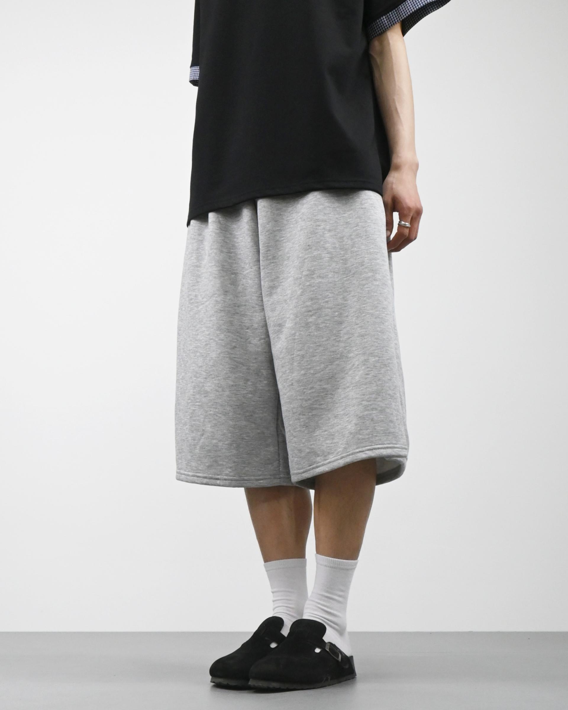 snap bermuda sweatpants