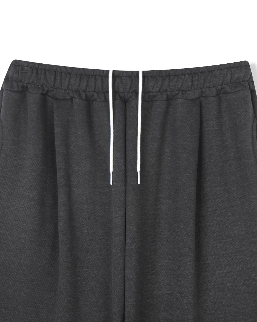 one tuck pigment bermuda sweatpants