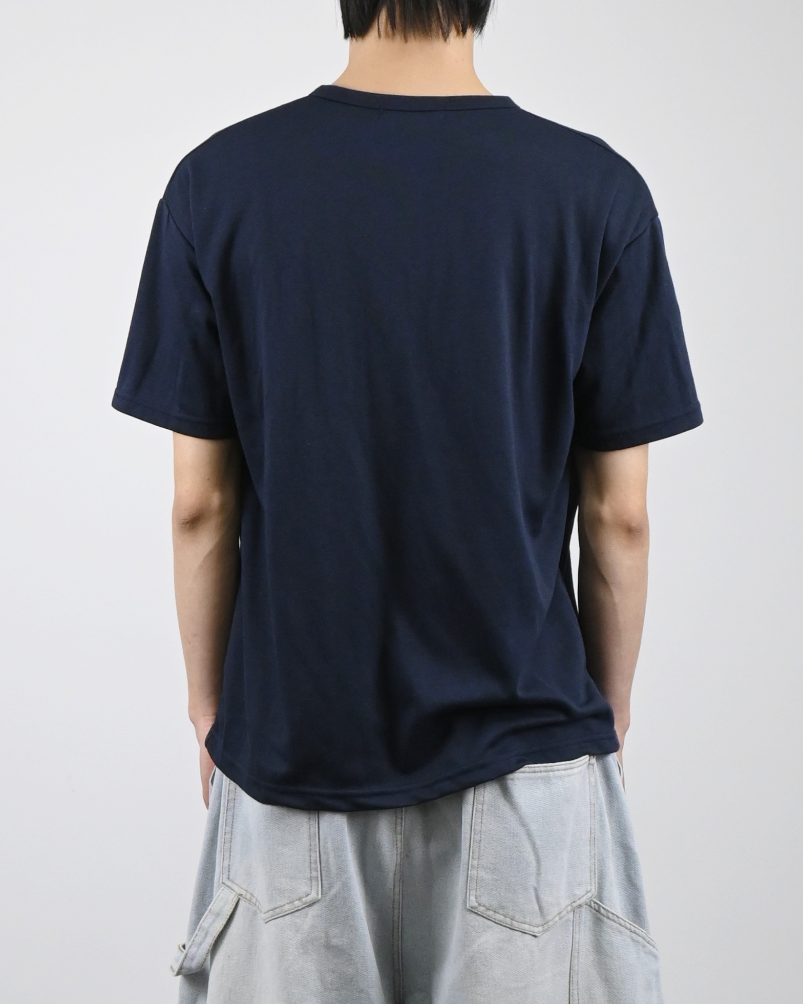chalant henry neck half t-shirt