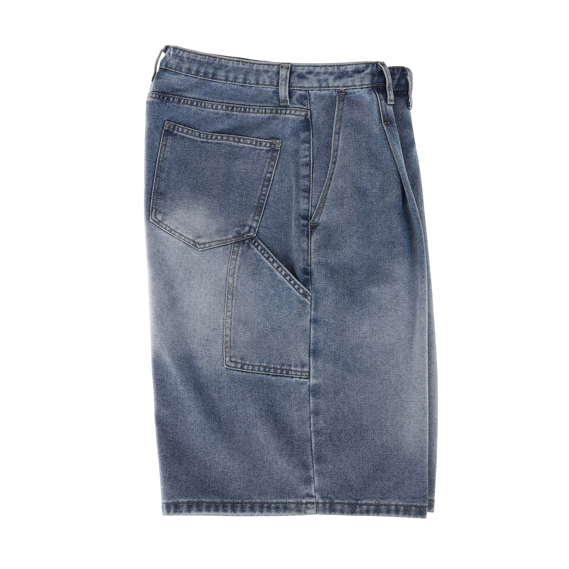 one tuck carpenter bermuda denim pants