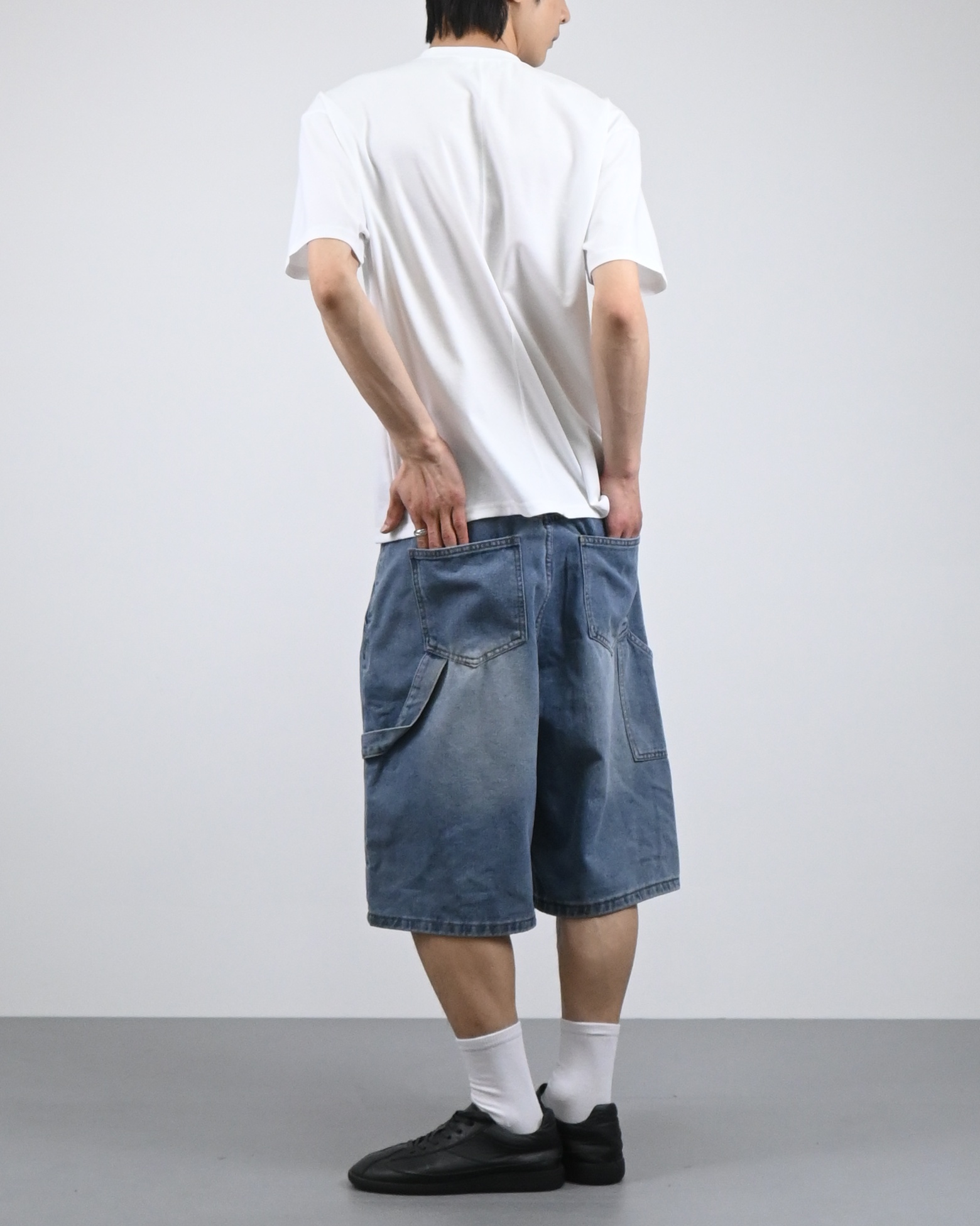 front shoulder line half t-shirt