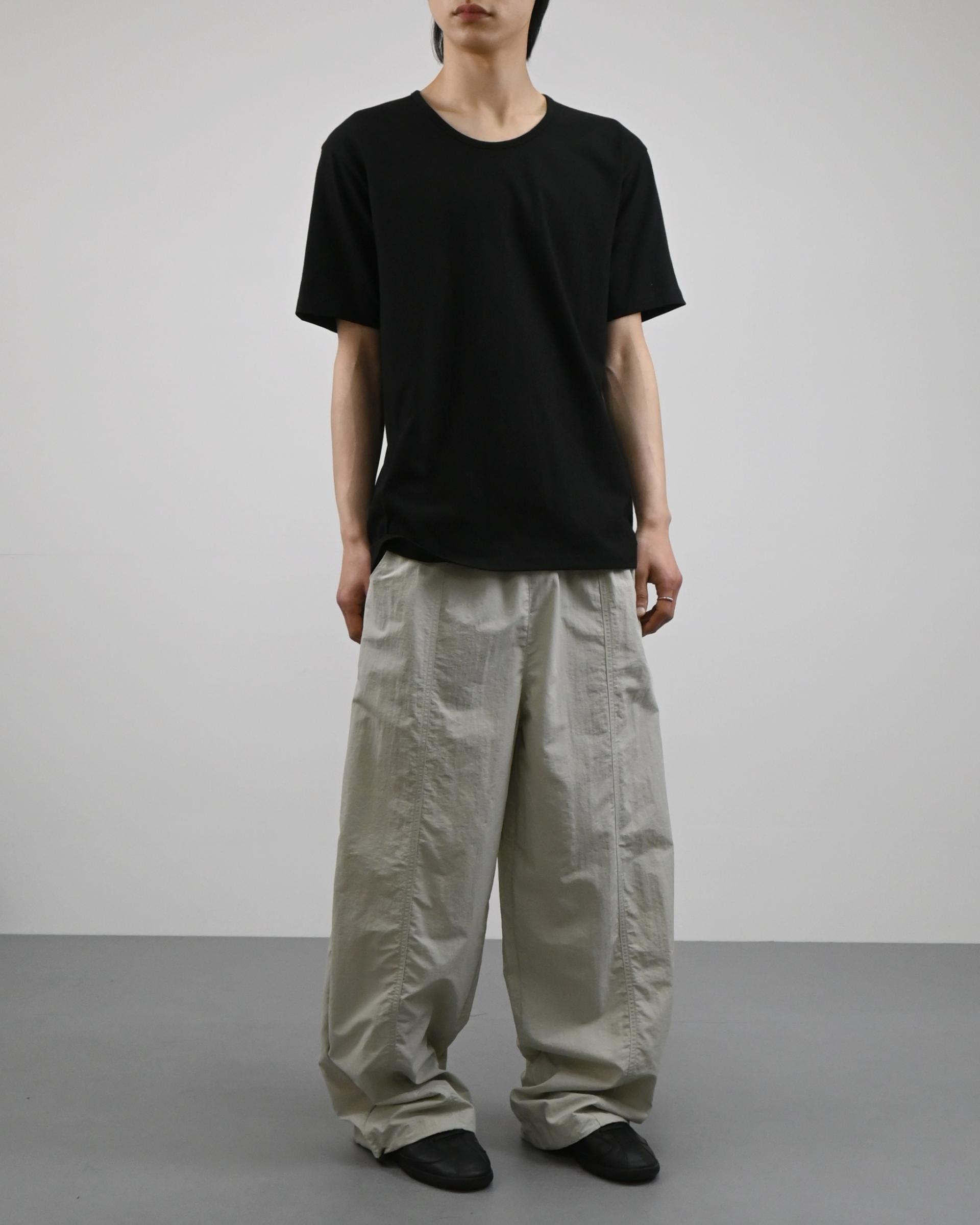 u-neck slit half t-shirt
