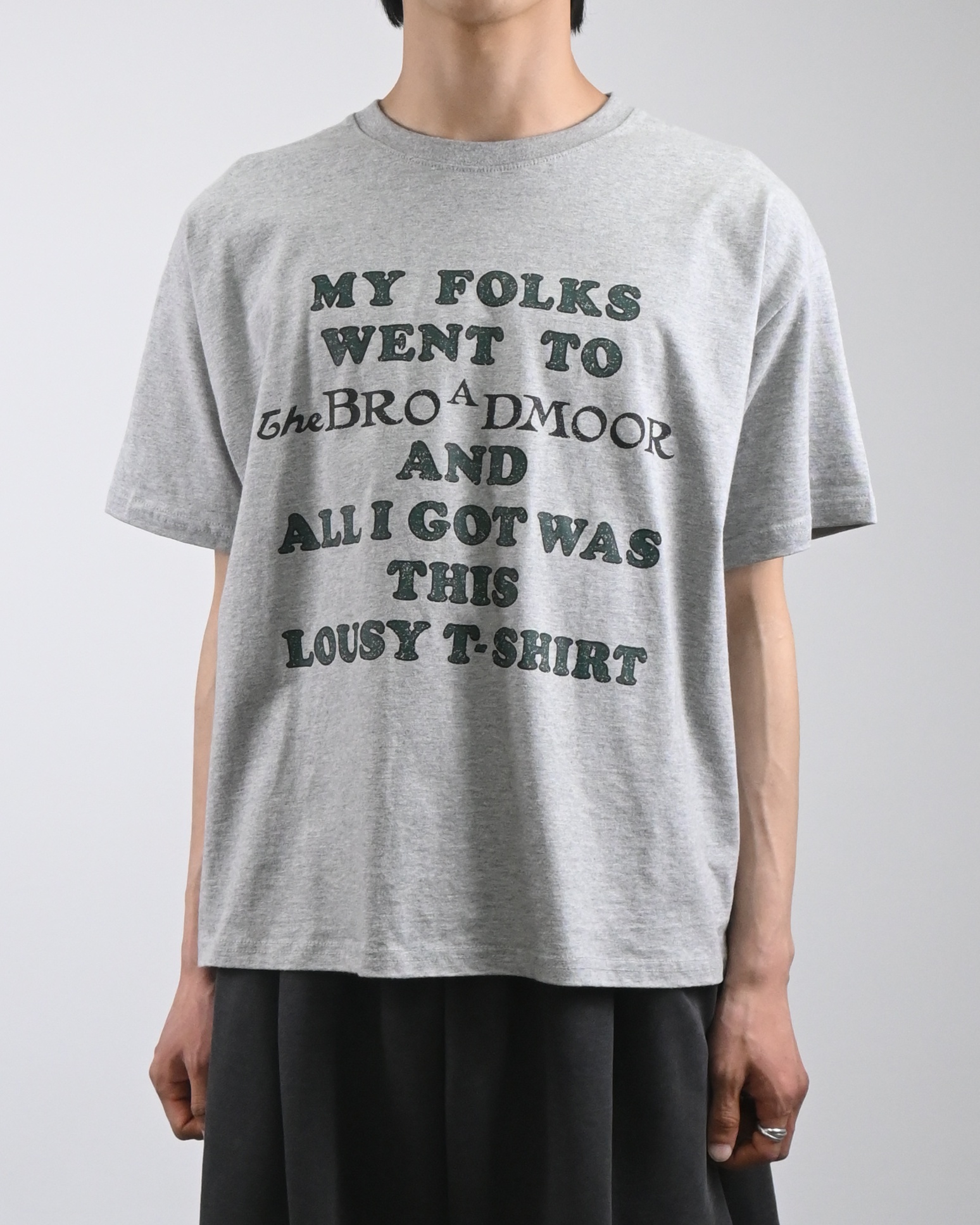 luge lettering half t-shirt