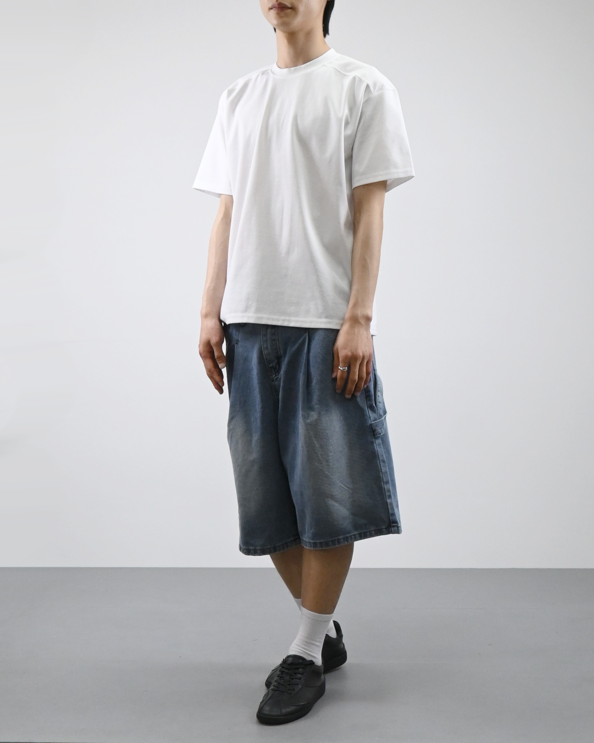 front shoulder line half t-shirt