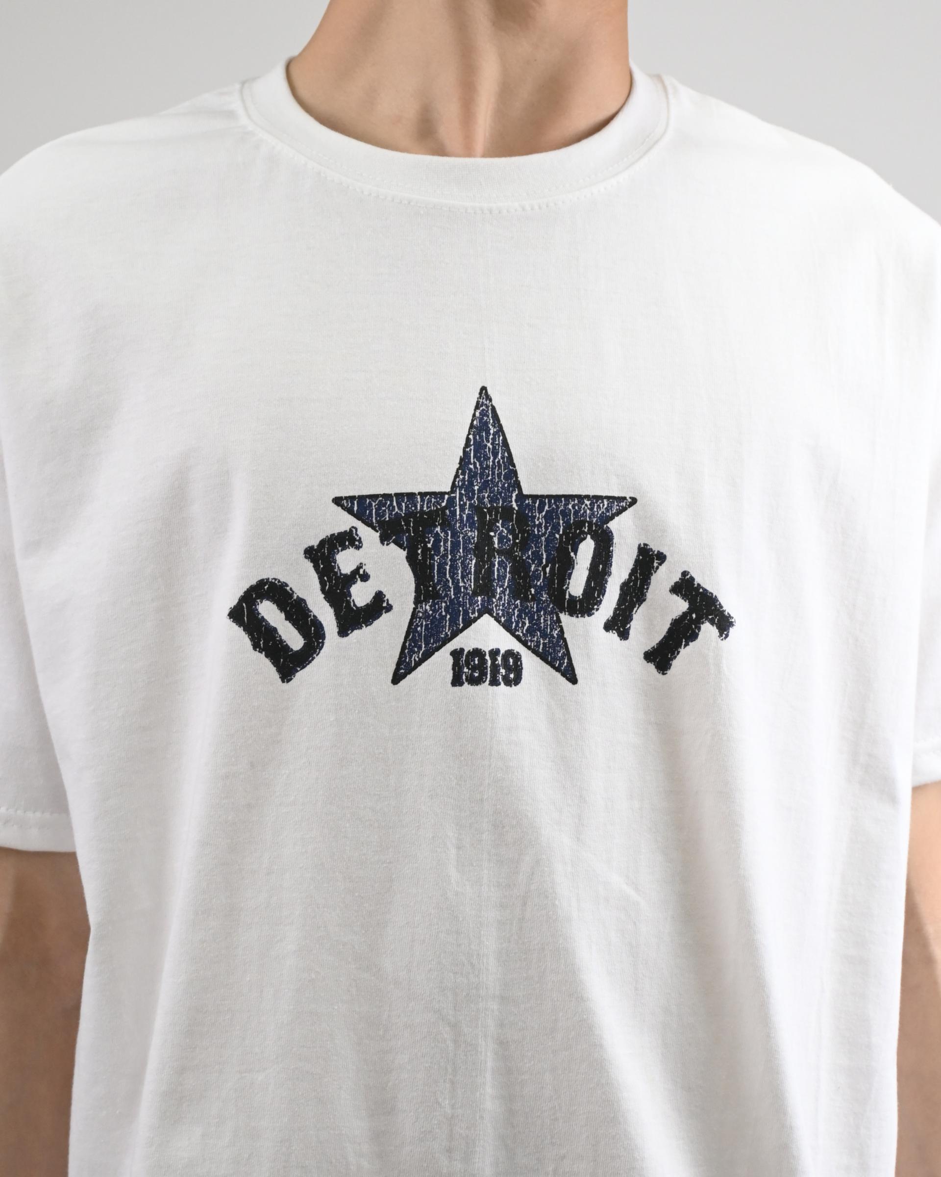 detroit half t-shirt