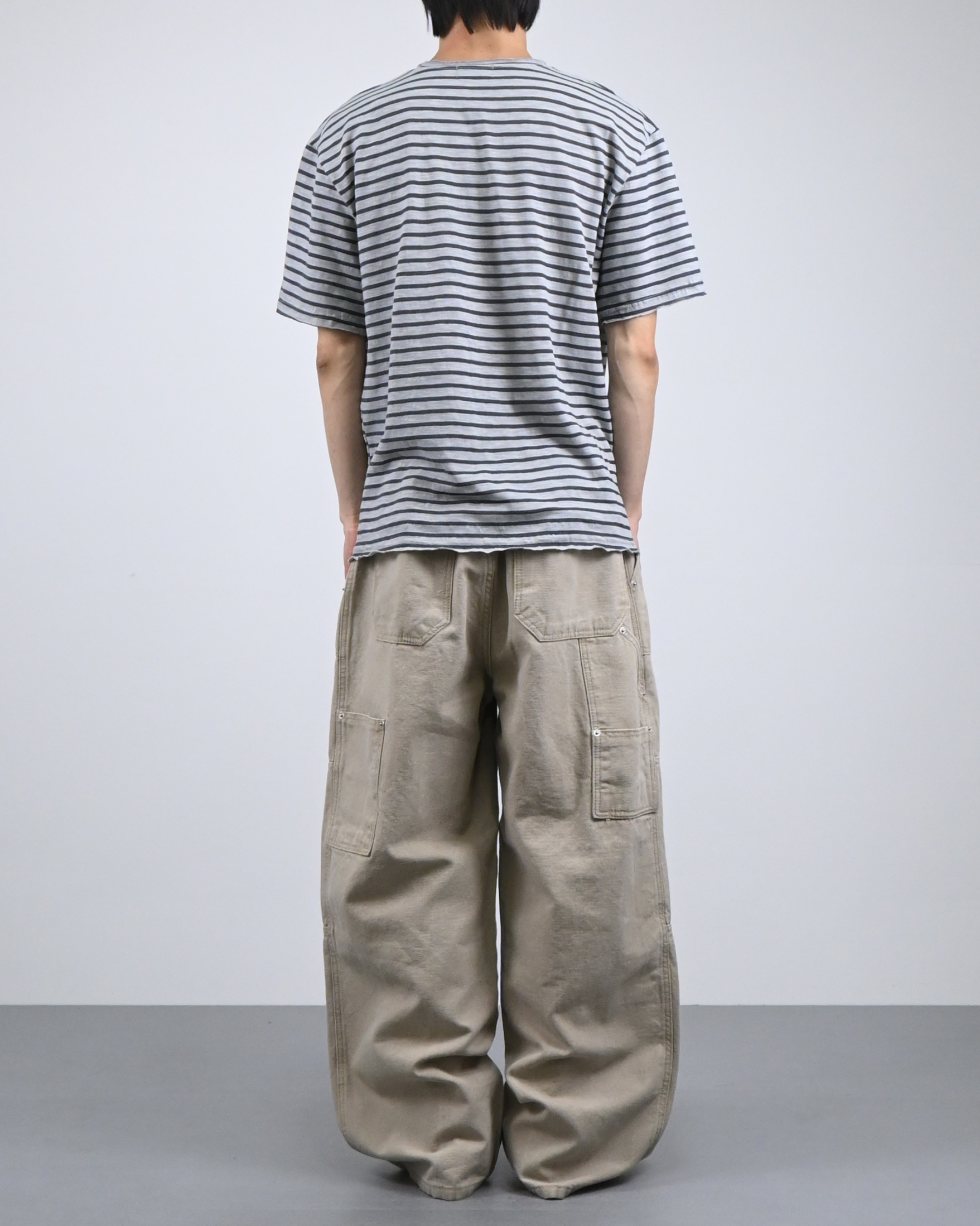 cutting stripe half t-shirt