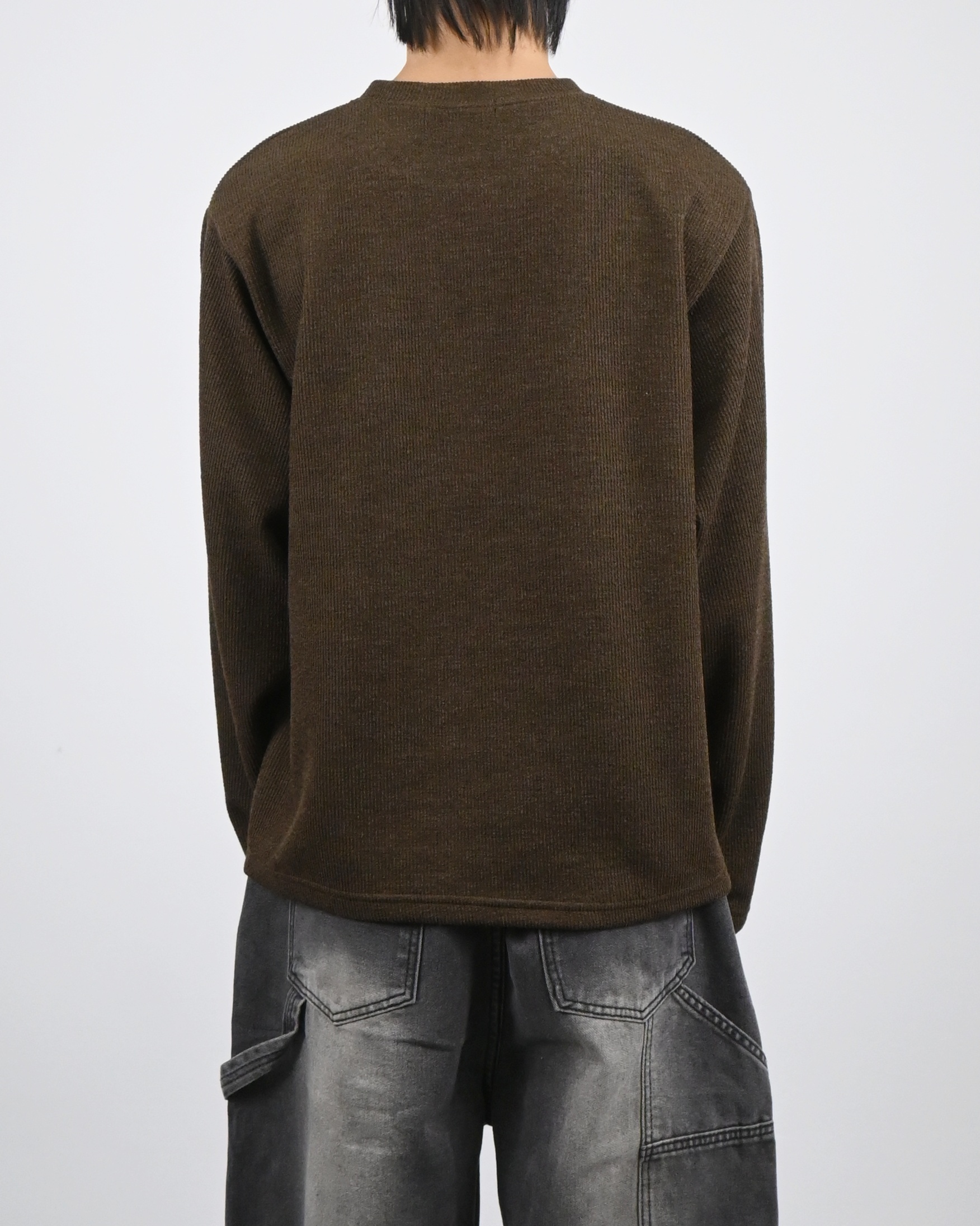 low round knit