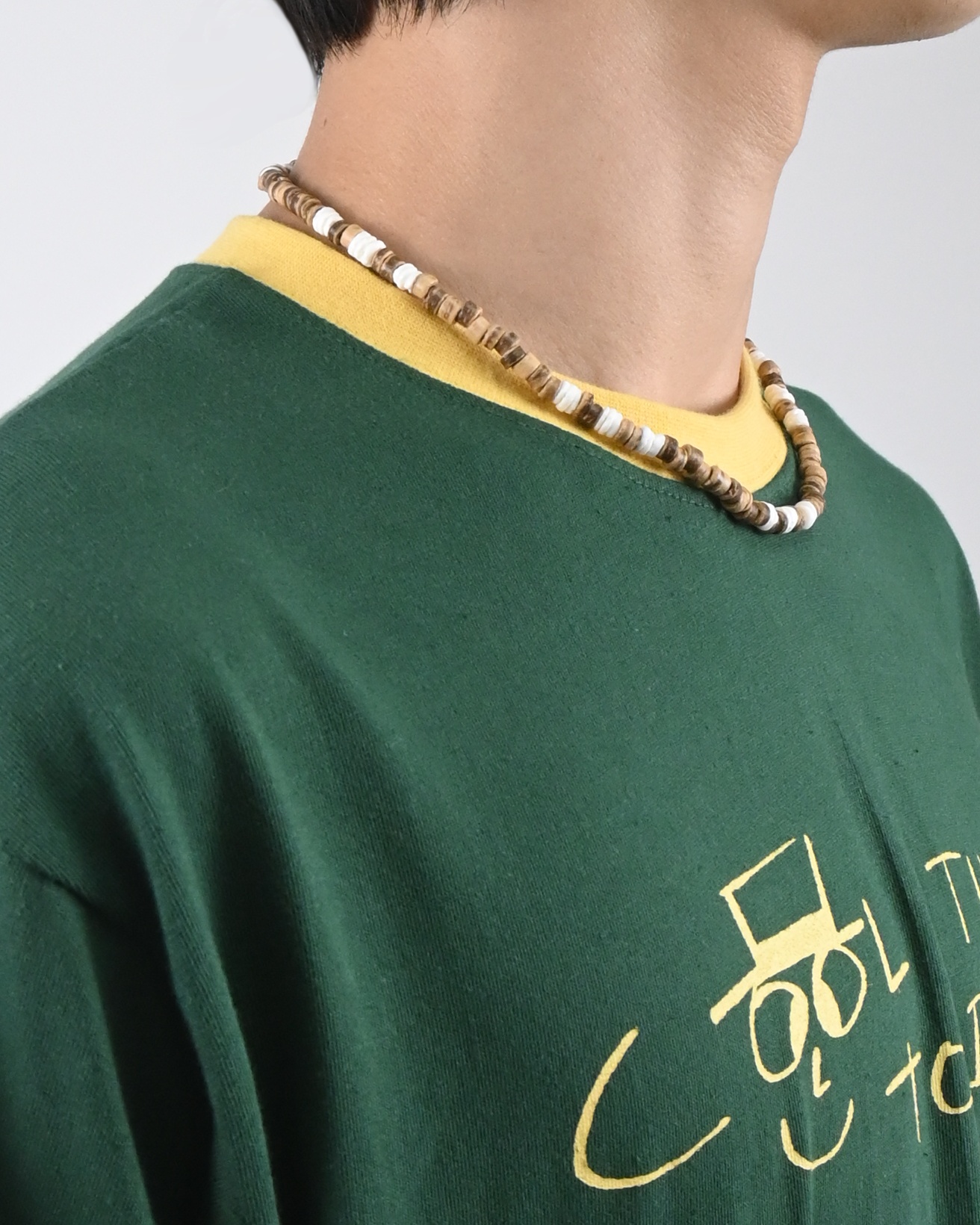 wood bead cowrie necklace