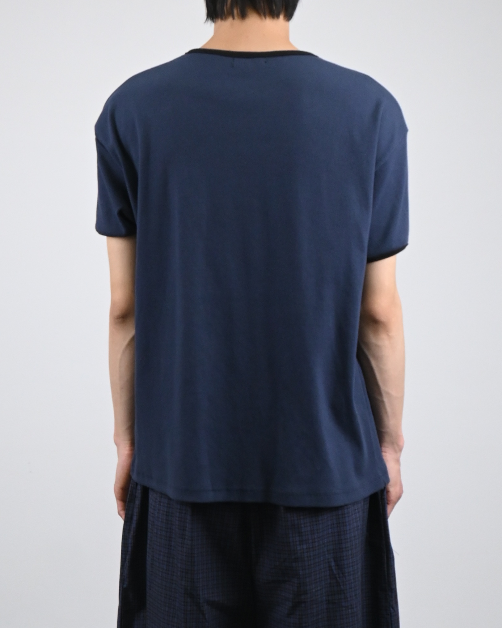 offset henley neck ringer half t-shirt