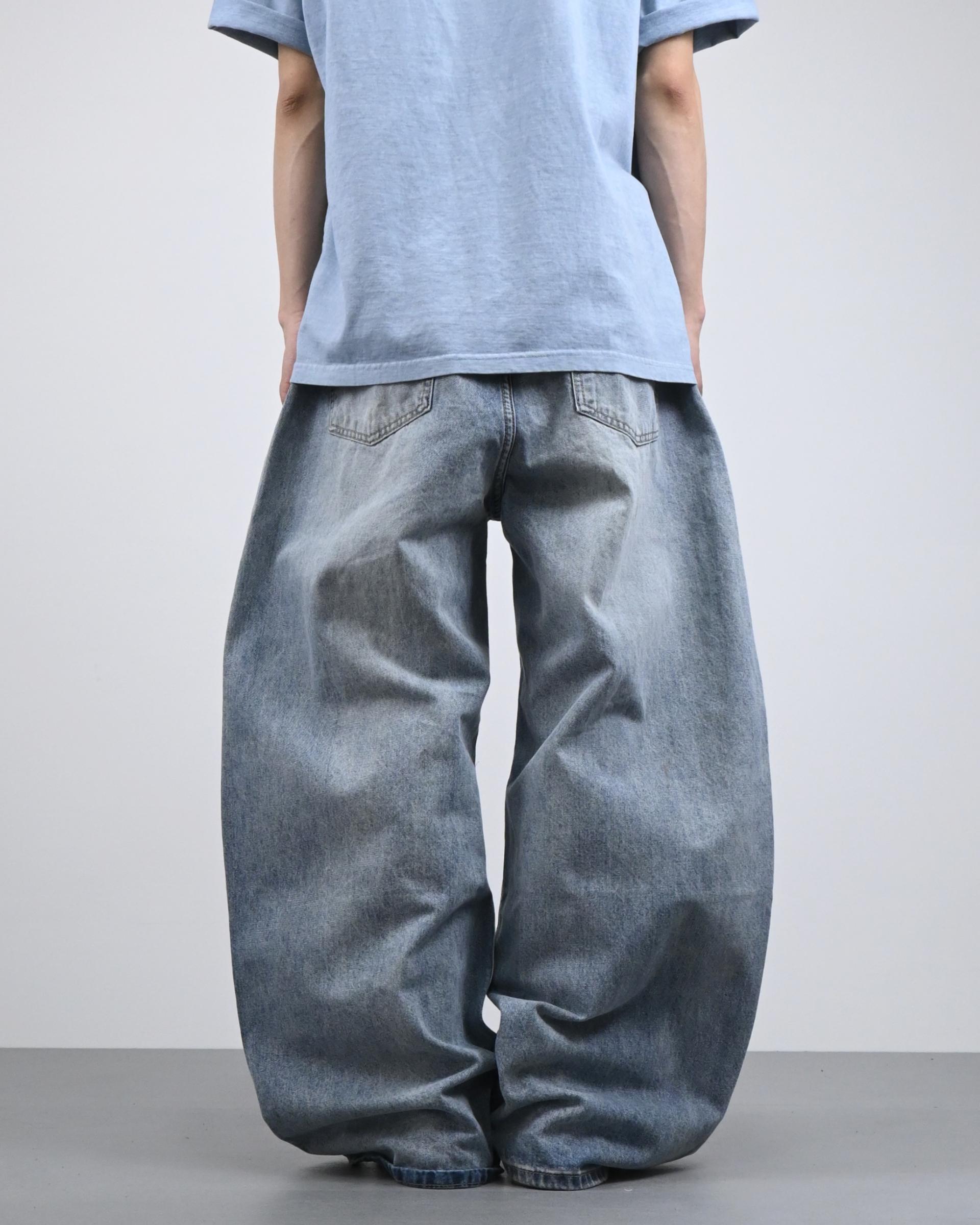 tiger washed curved denim pants