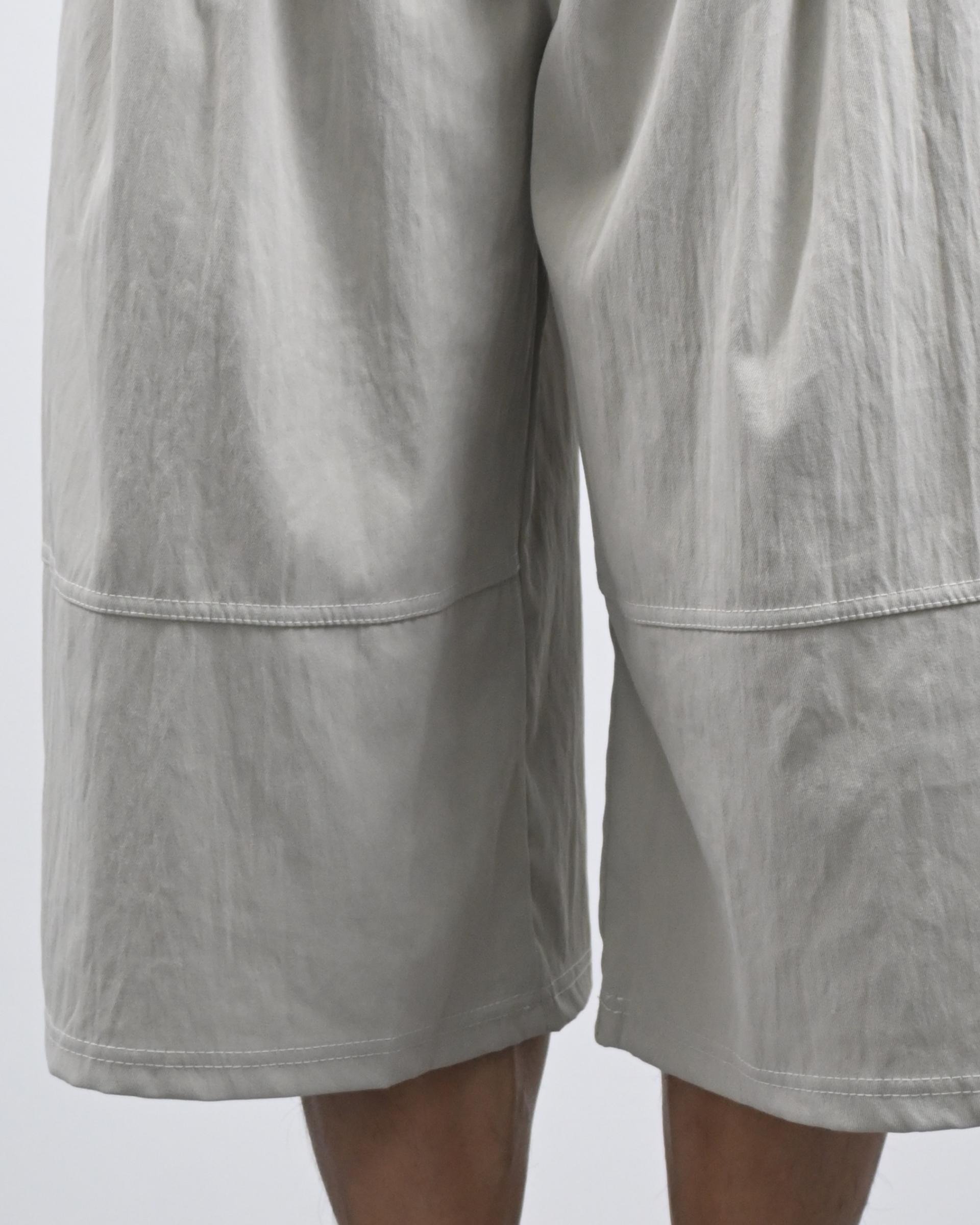one tuck pigment bermuda sweatpants 복제