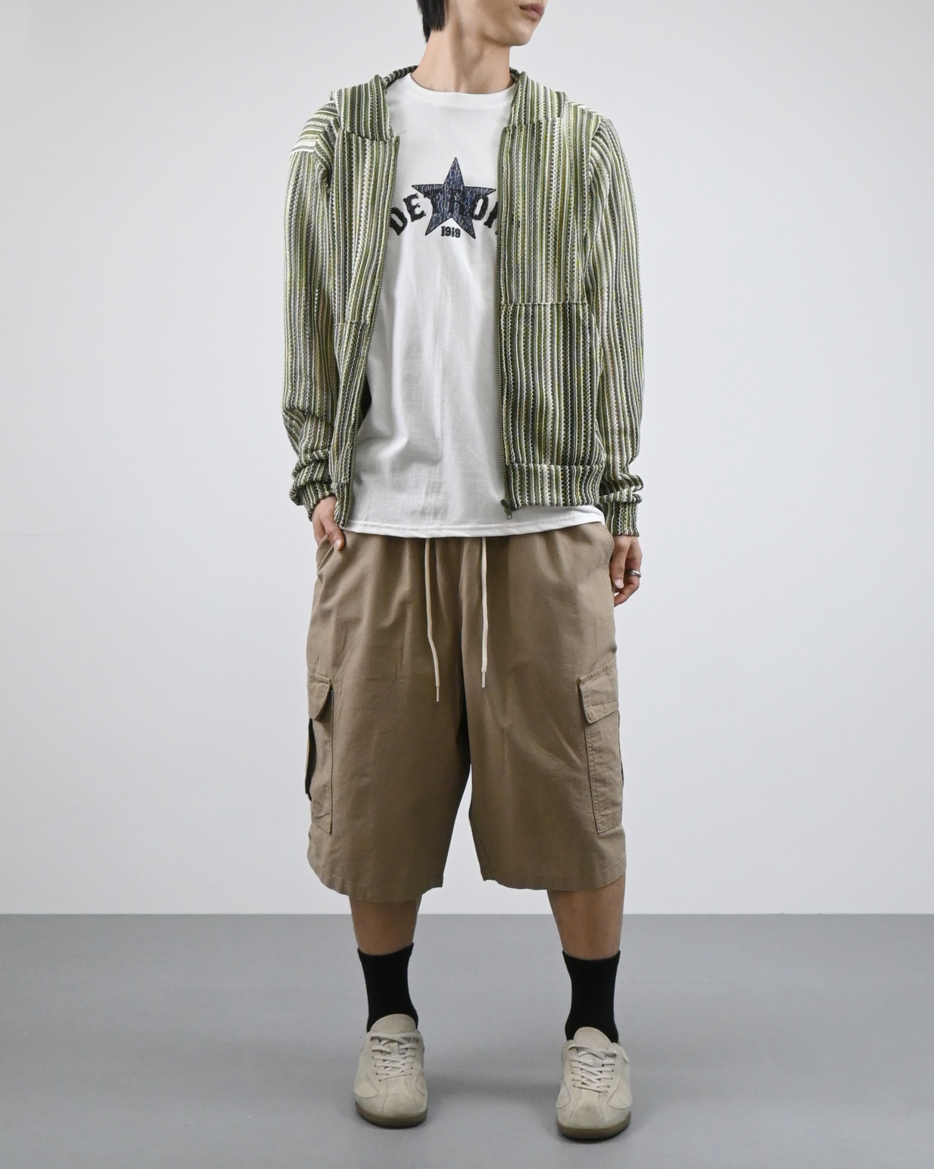 stripe punching hood zip-up