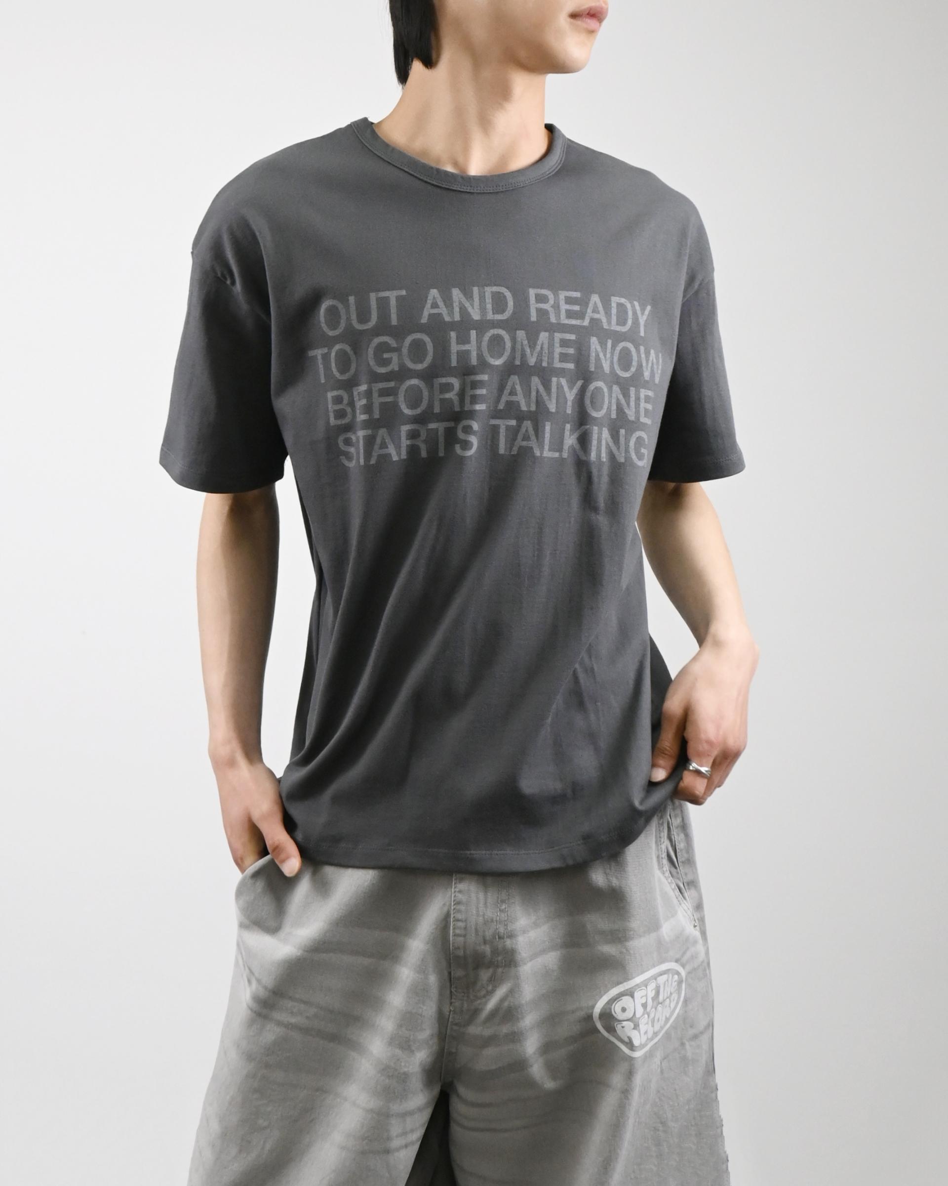 blur lettering half t-shirt