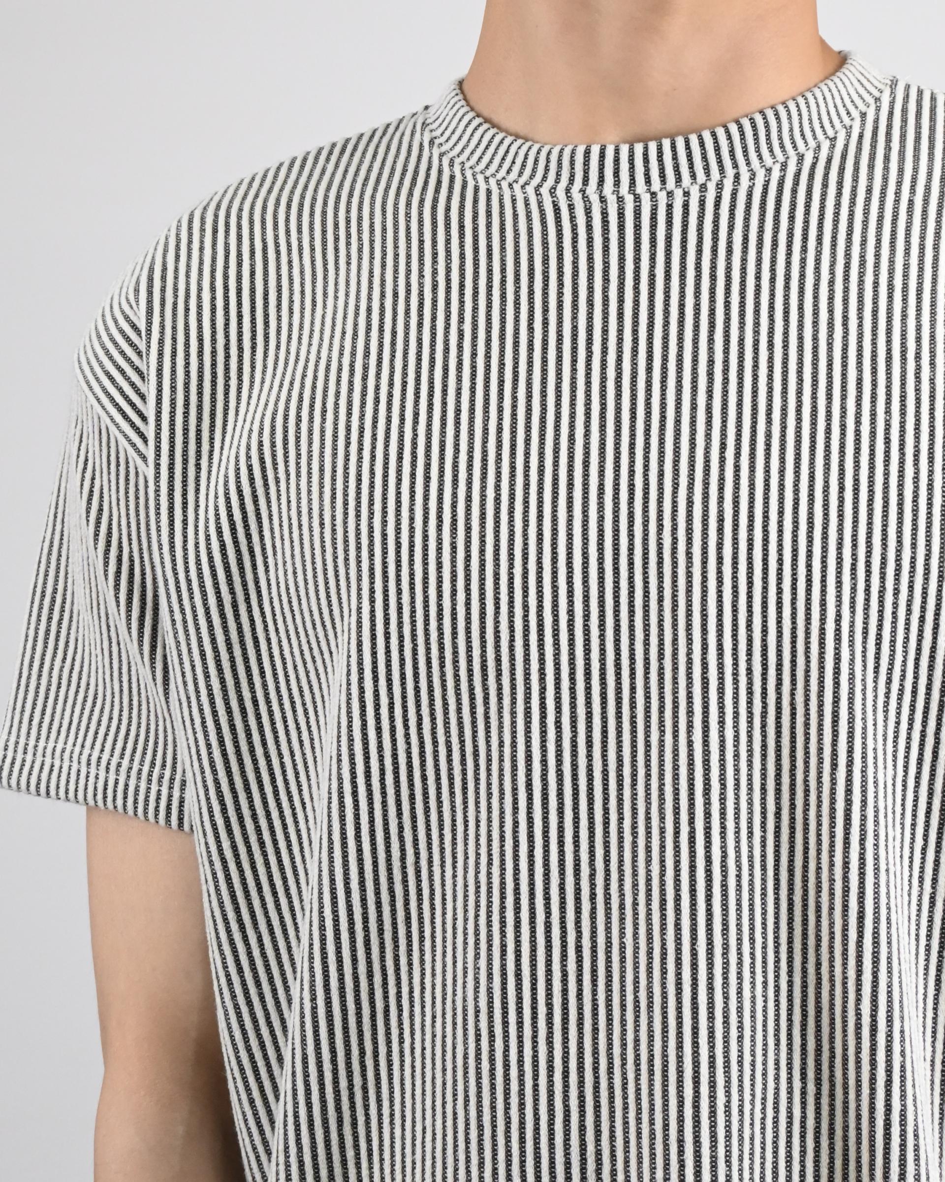two tone ribbed half-t-shirt