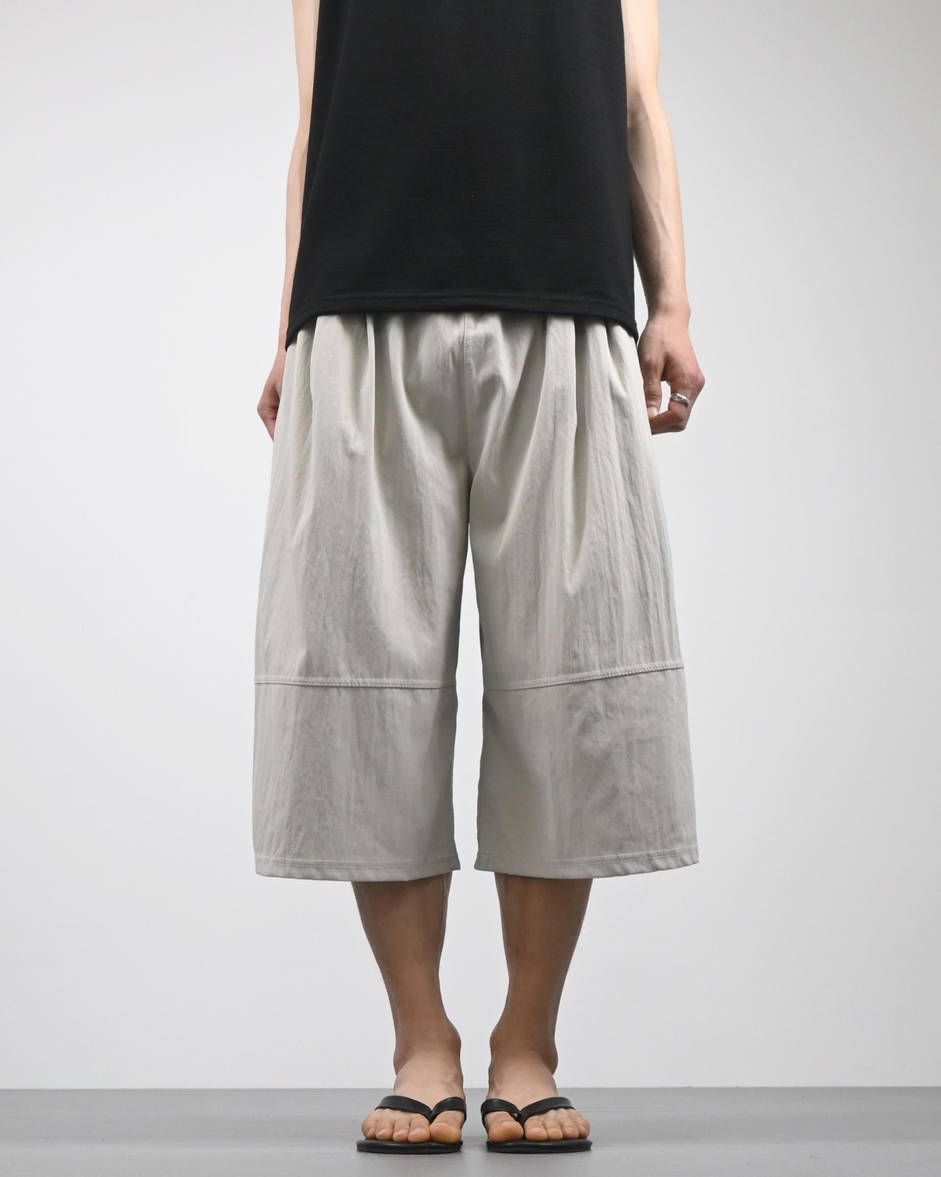 one tuck pigment bermuda sweatpants 복제