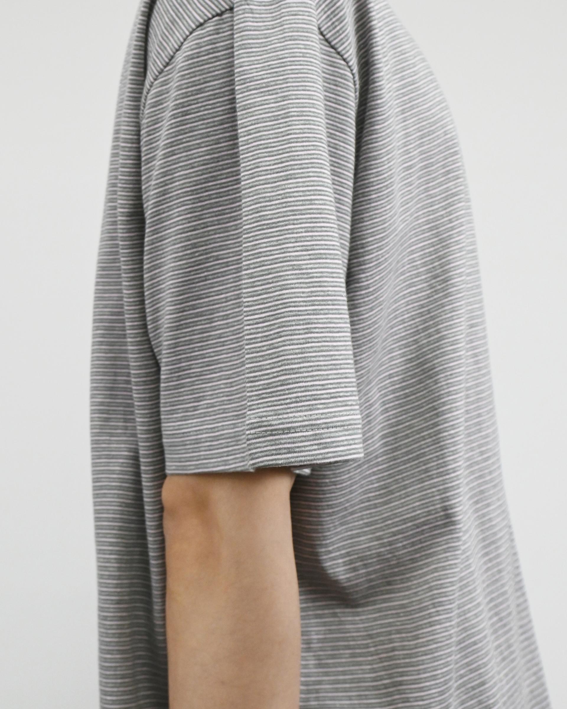 ringer stripe pocket half-t-shirt