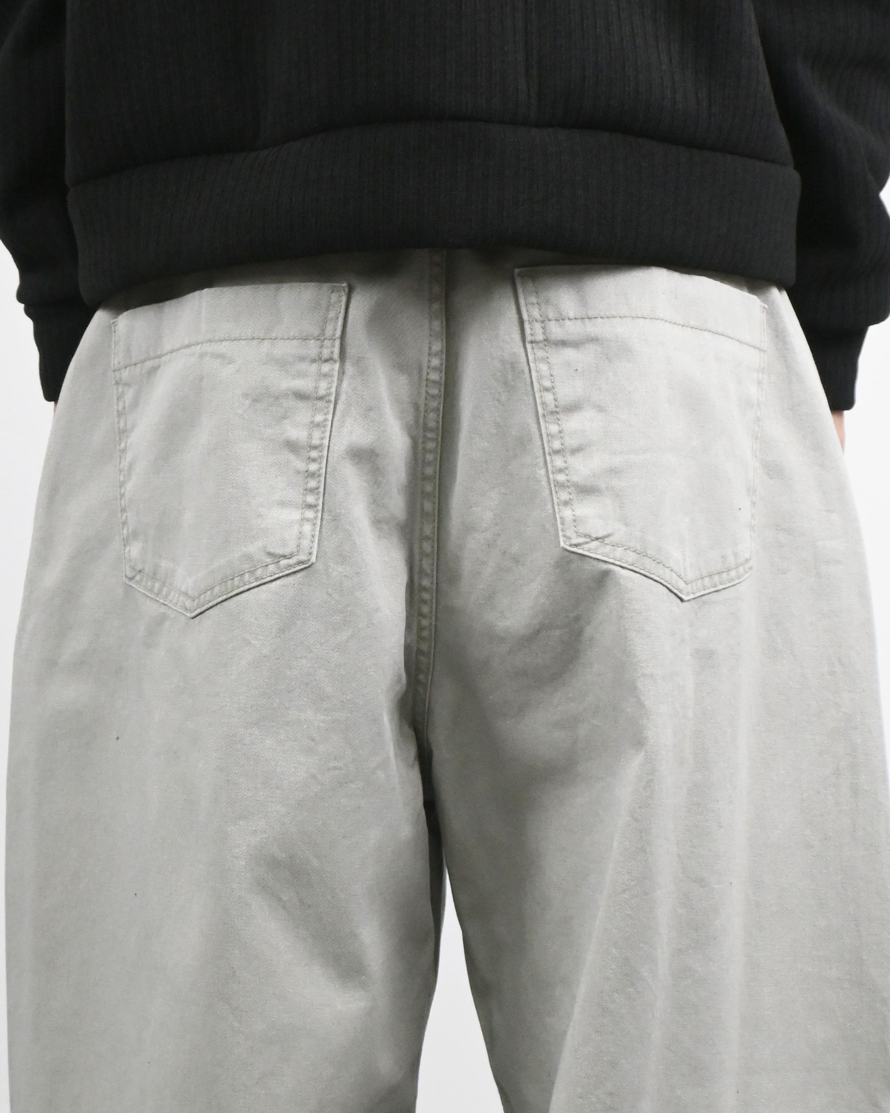 two tuck pigment cotton pants