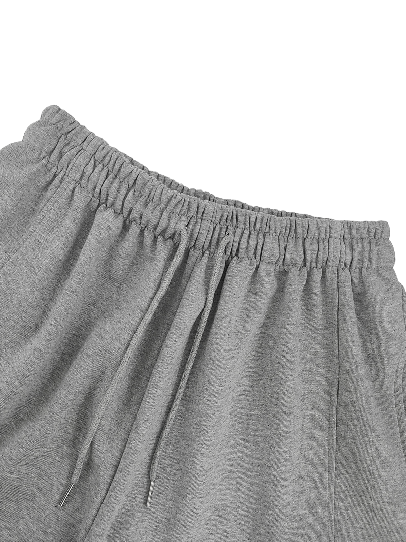line bermuda sweatpants