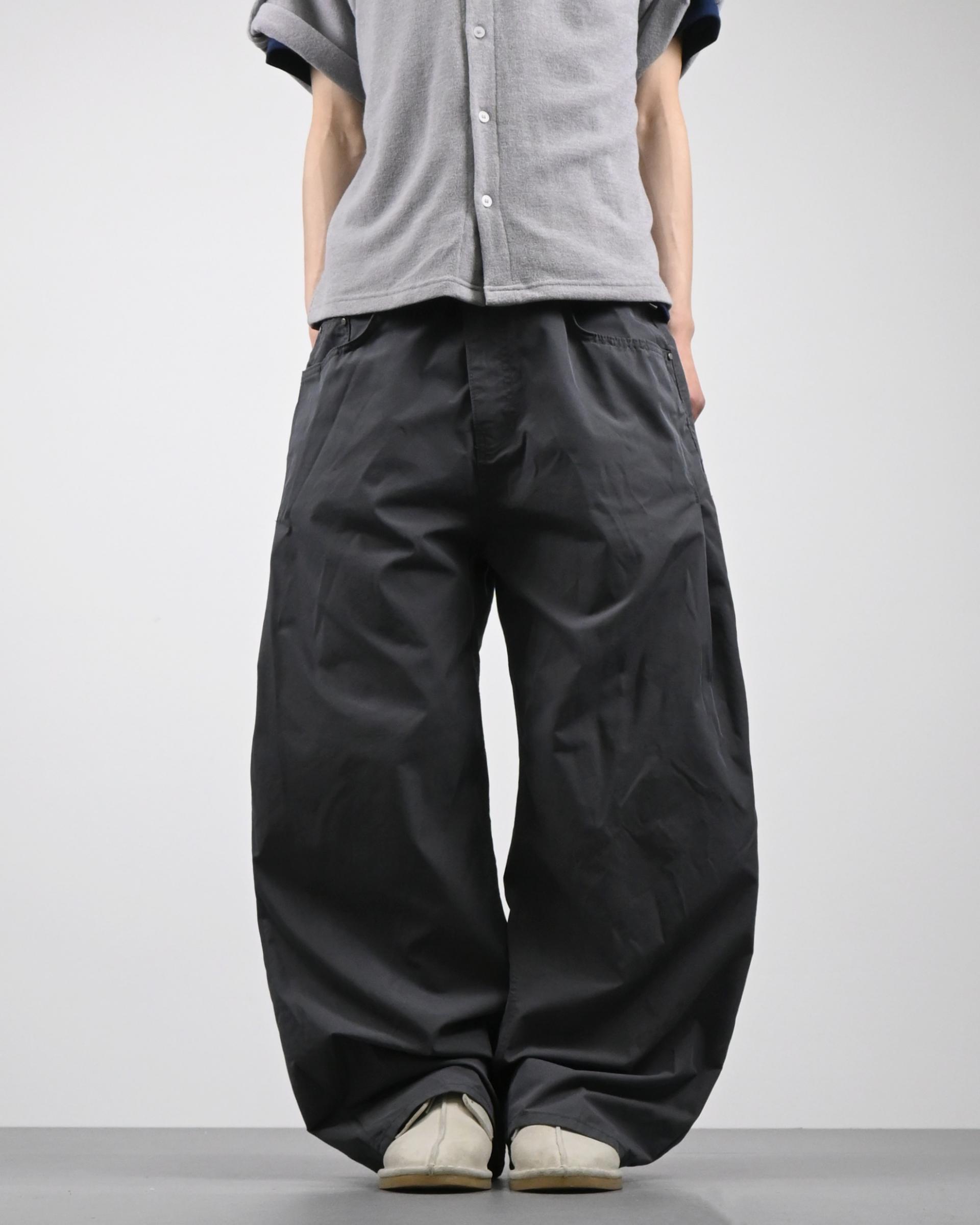 cp side tuck cotton curved pants