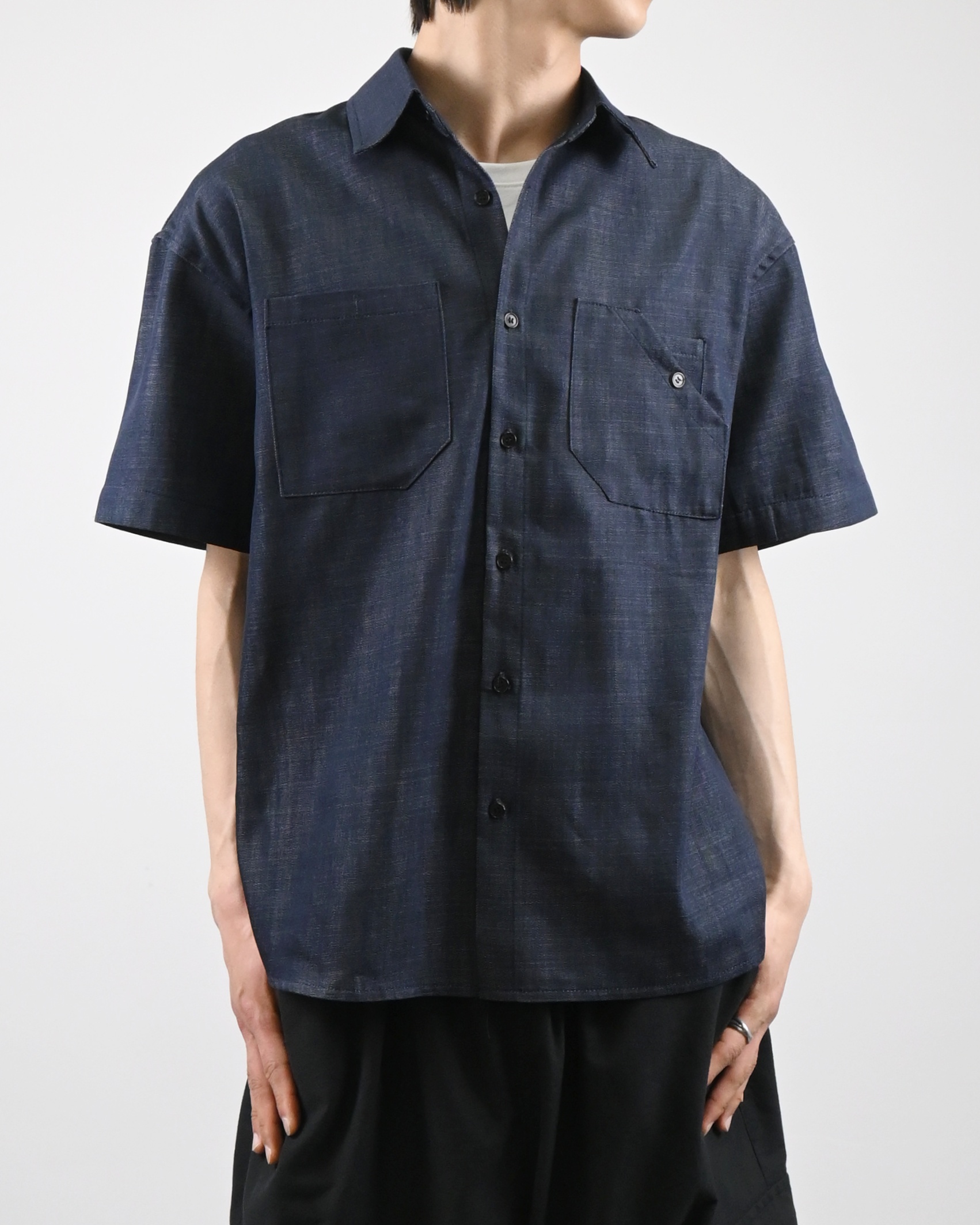 linen pocket half denim shirt