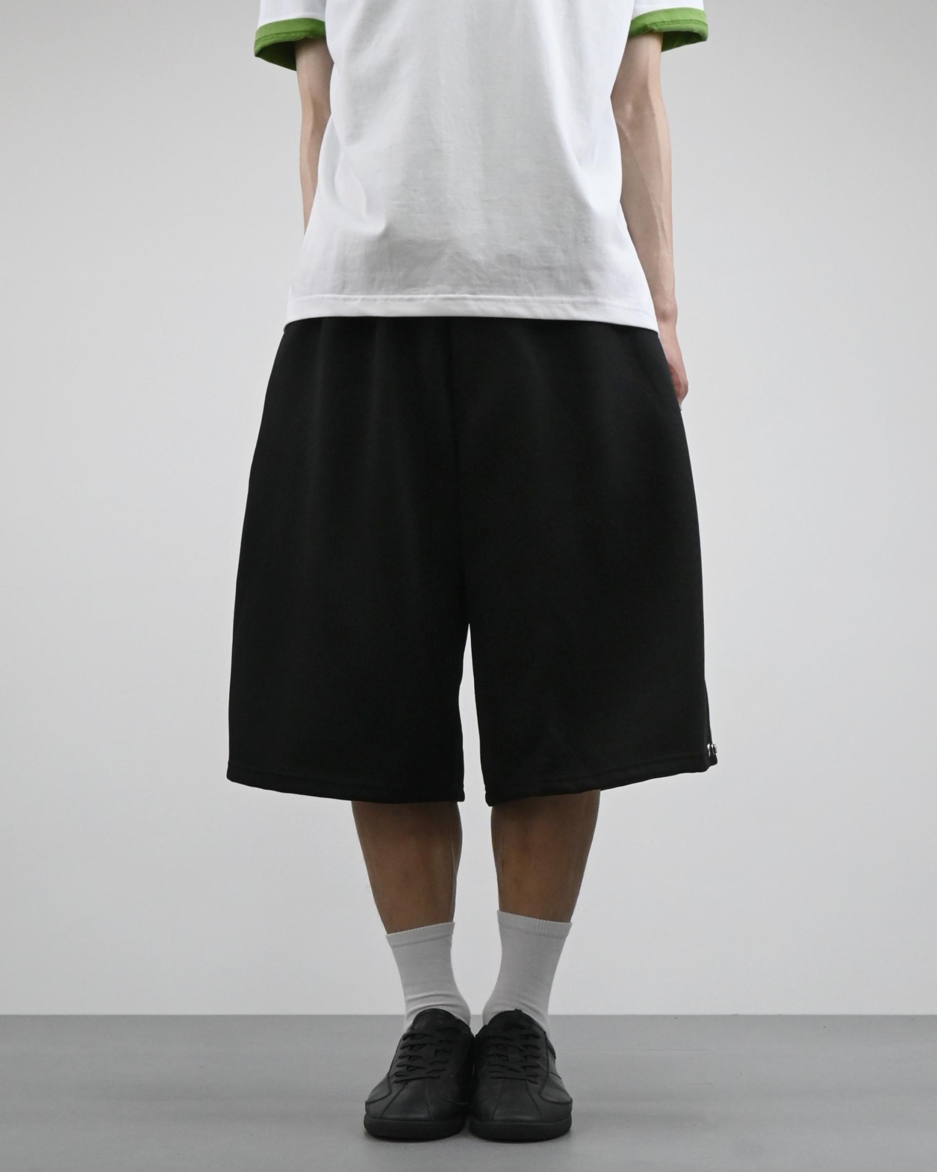 snap bermuda sweatpants