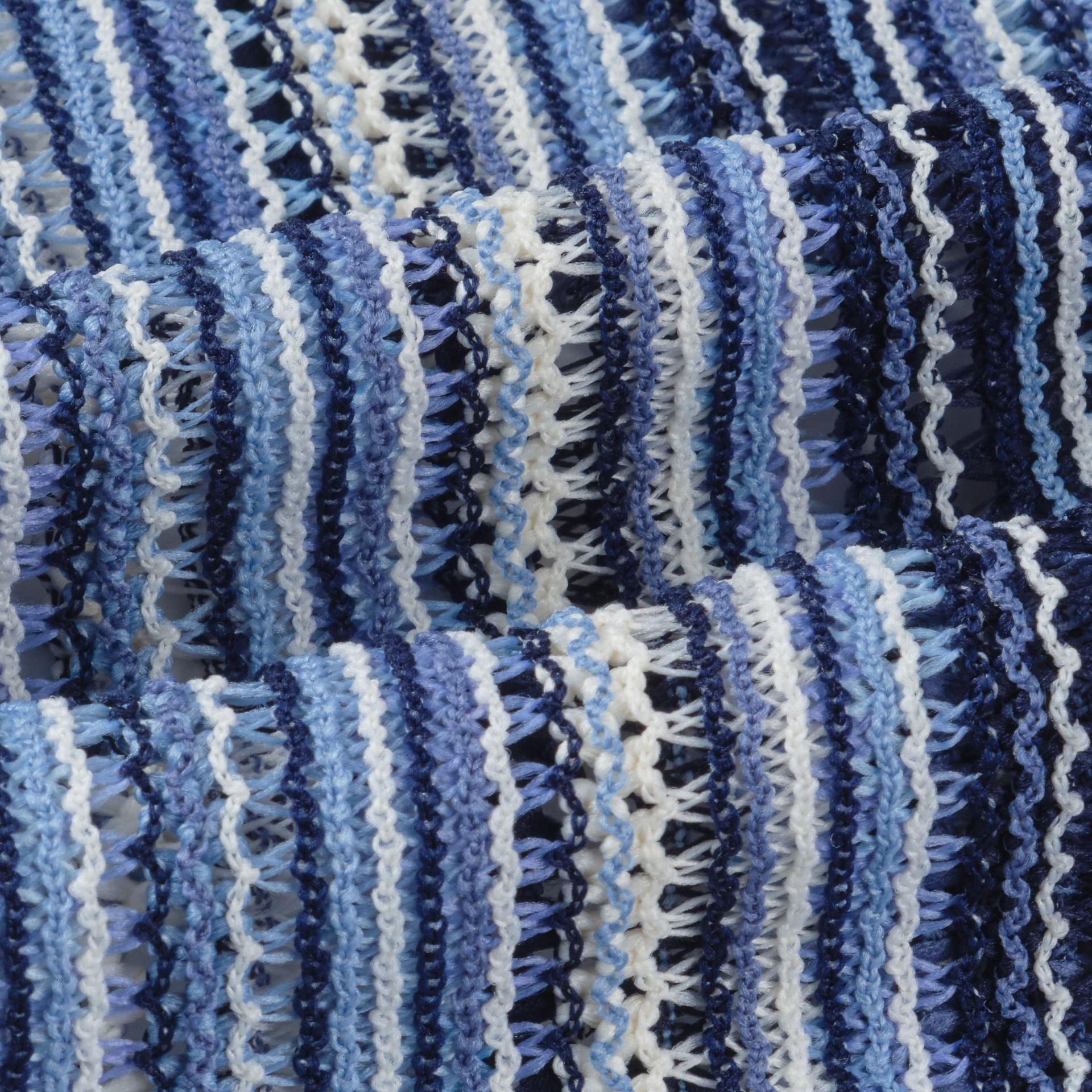 stripe punching hood zip-up