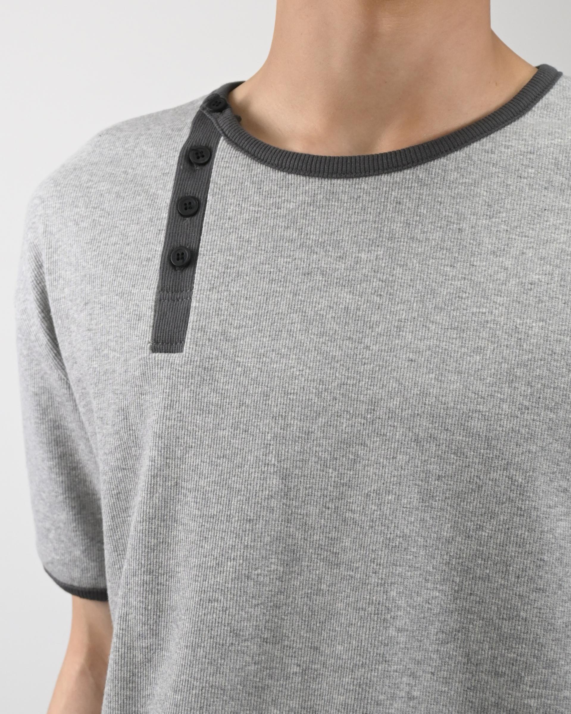 offset henley neck ringer half t-shirt