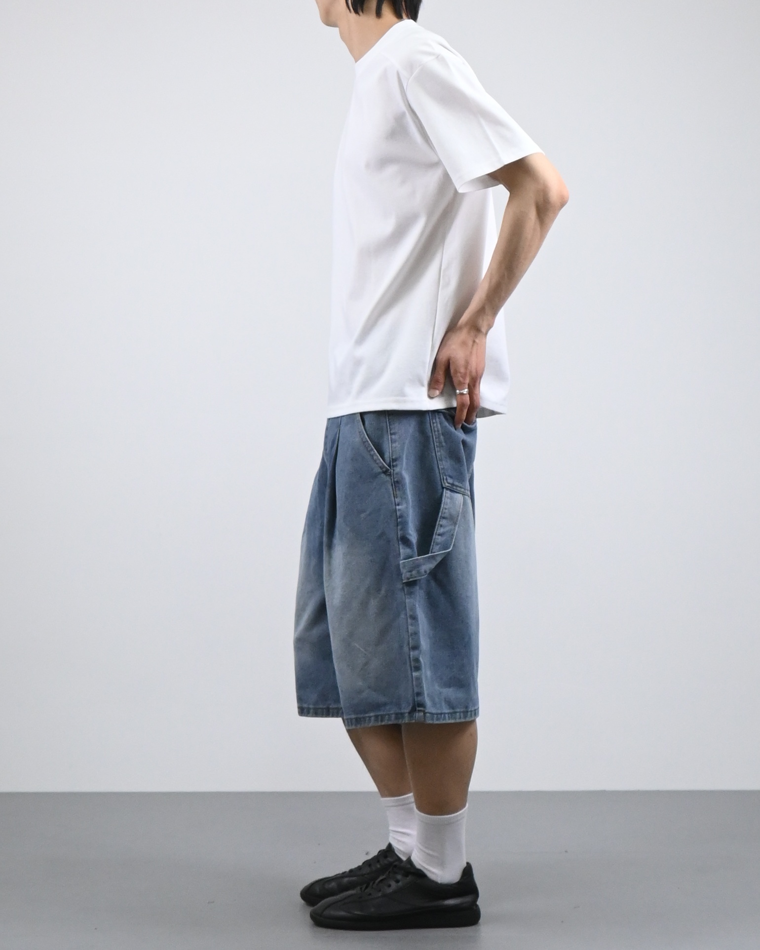 front shoulder line half t-shirt