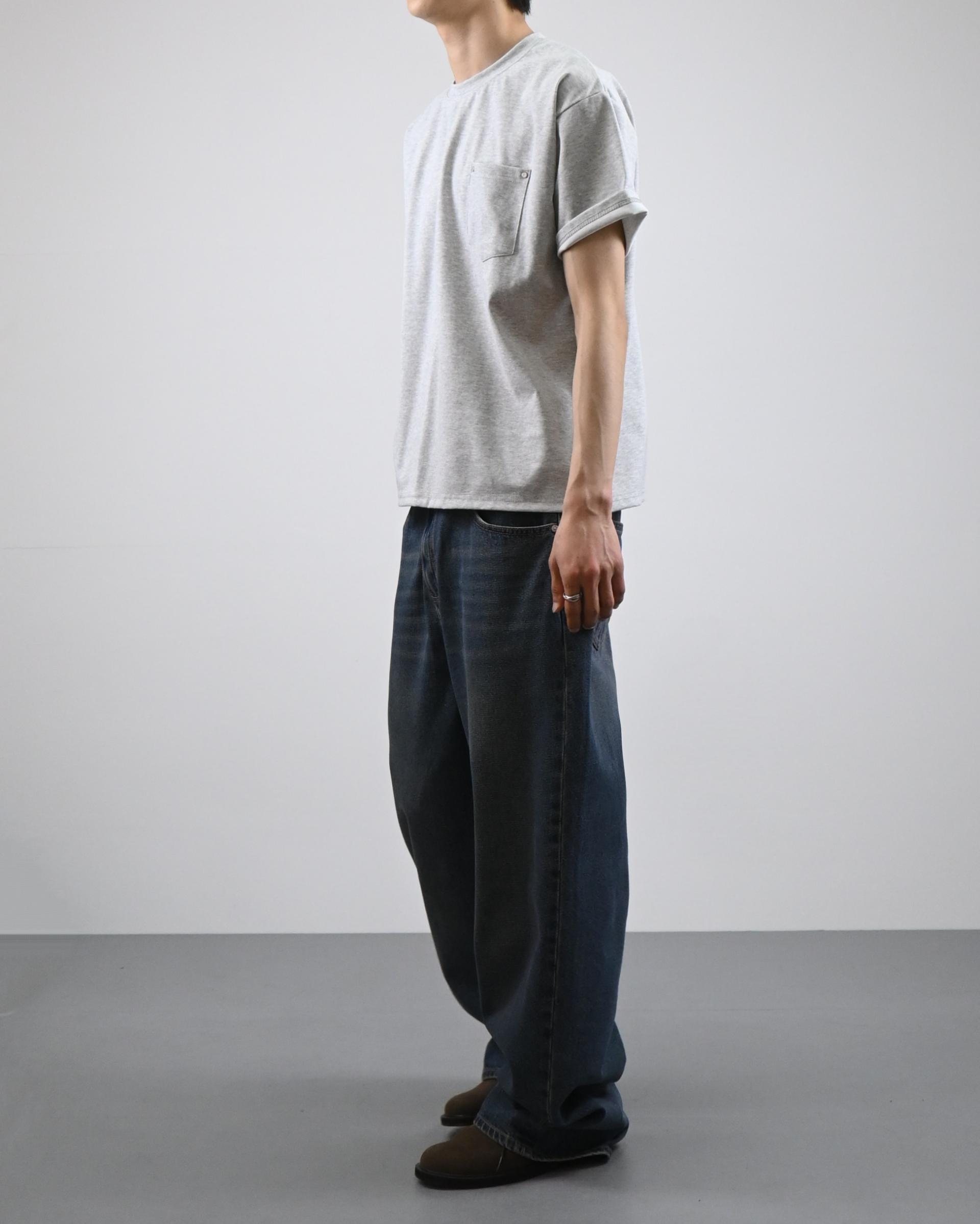 rivet crop half t-shirt