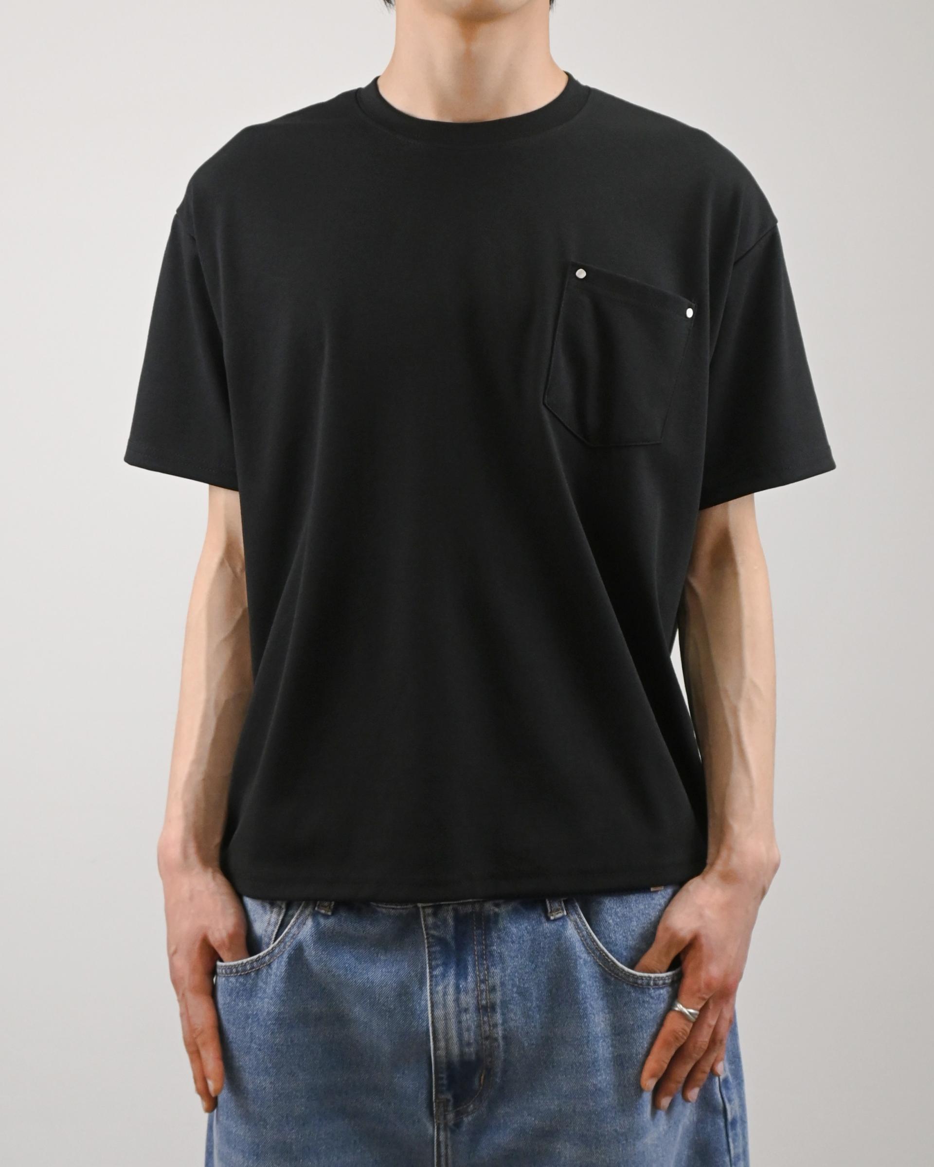 rivet crop half t-shirt