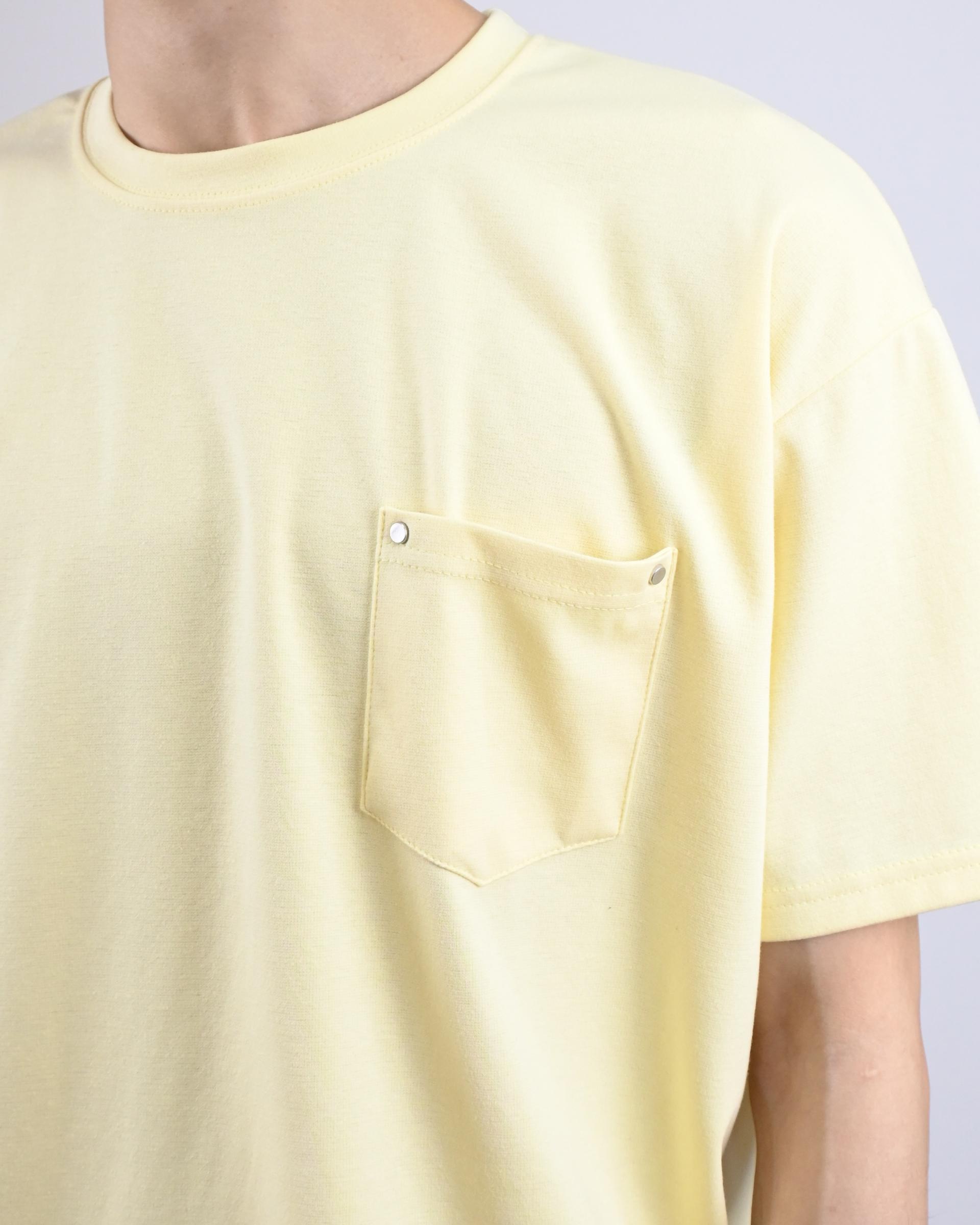 rivet crop half t-shirt