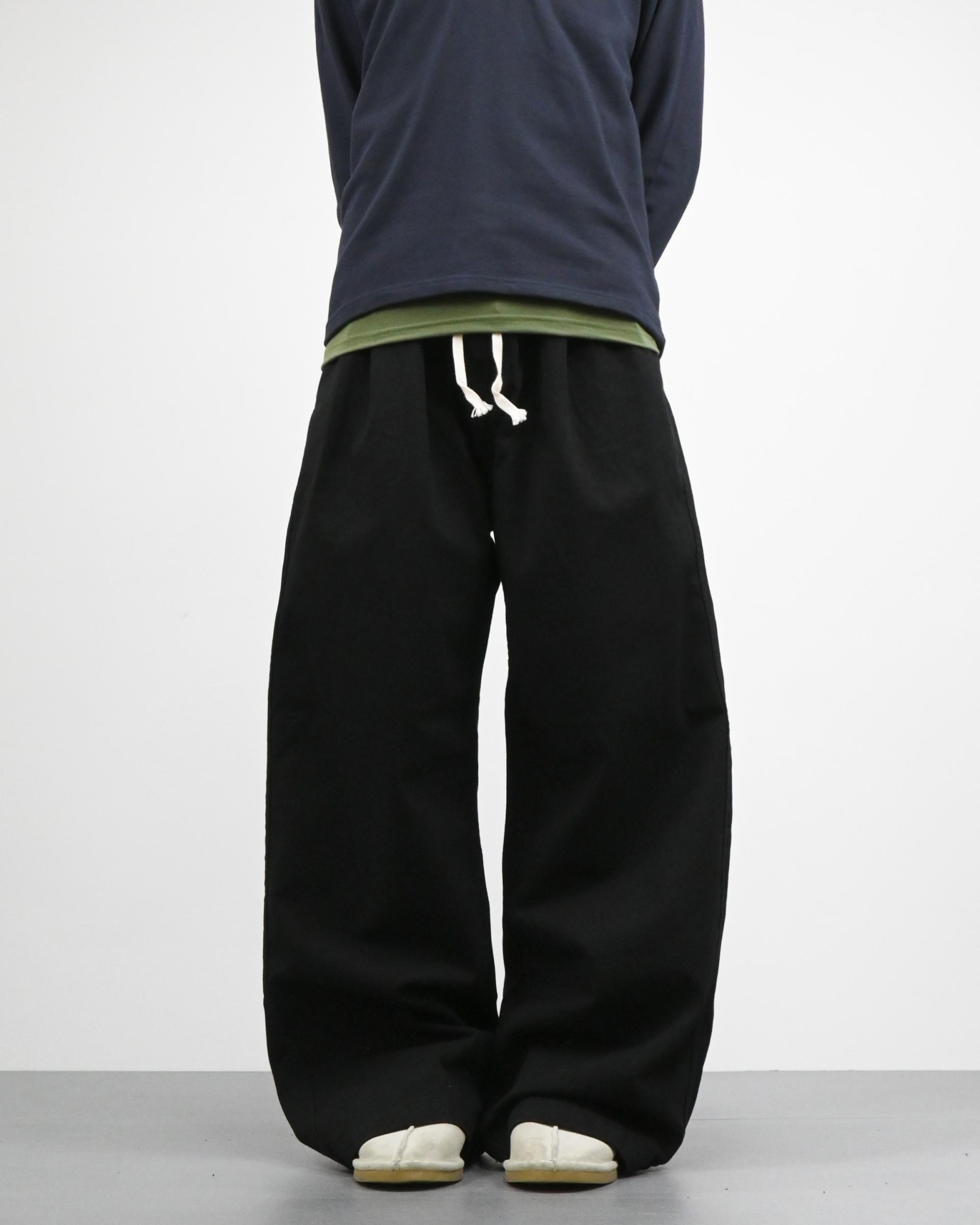 one tuck banding cotton pants