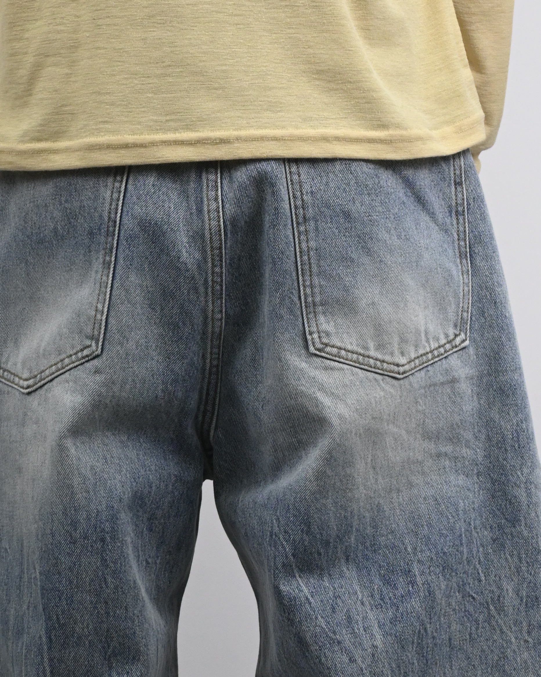 light blue over wide line denim pants