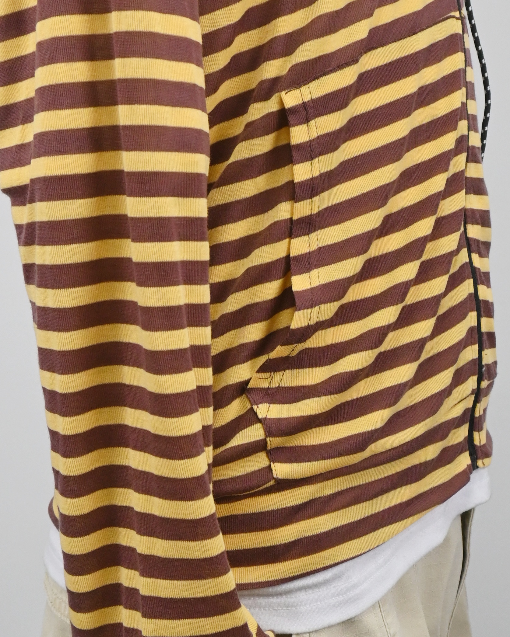thin stripe hood zip-up