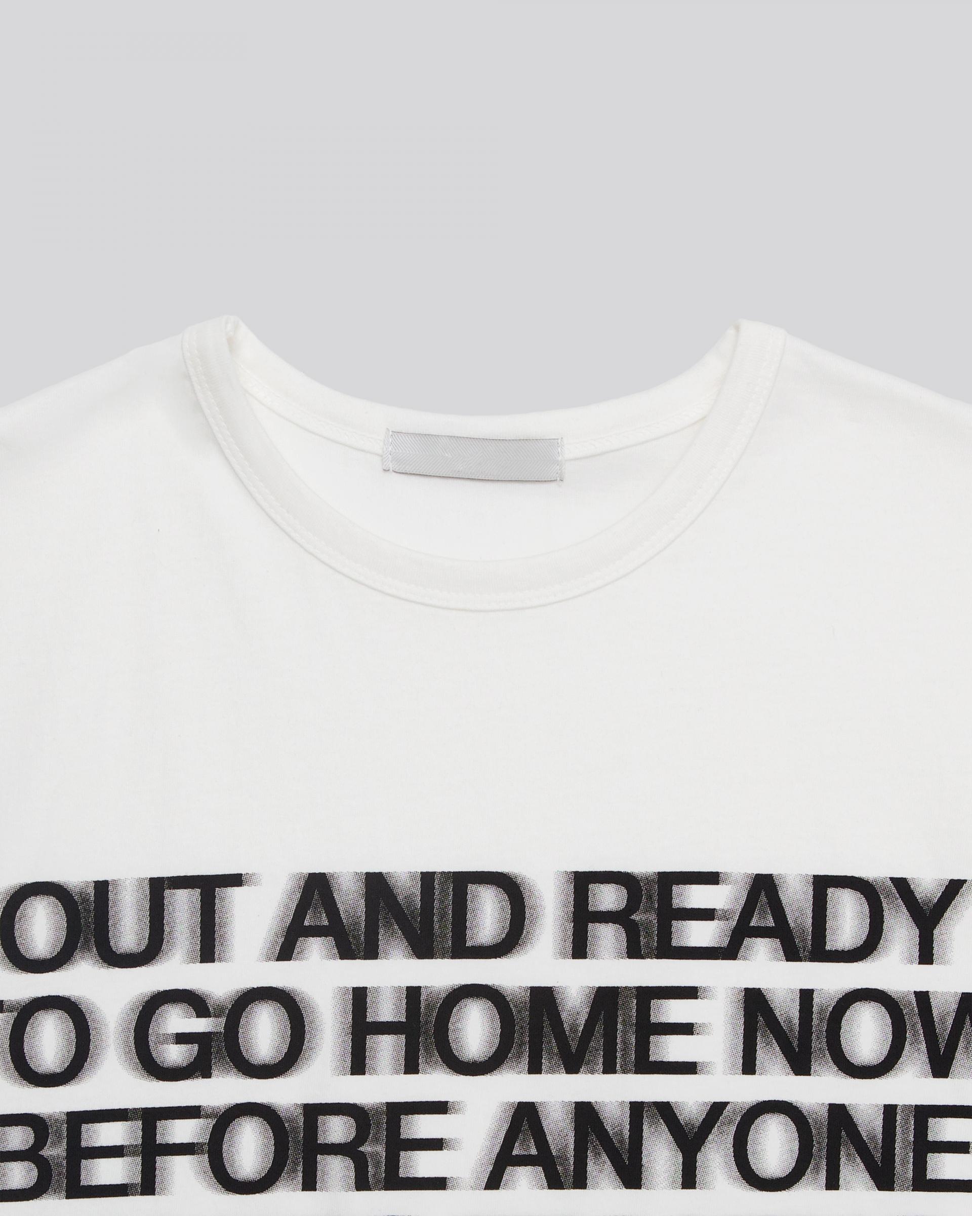 blur lettering half t-shirt