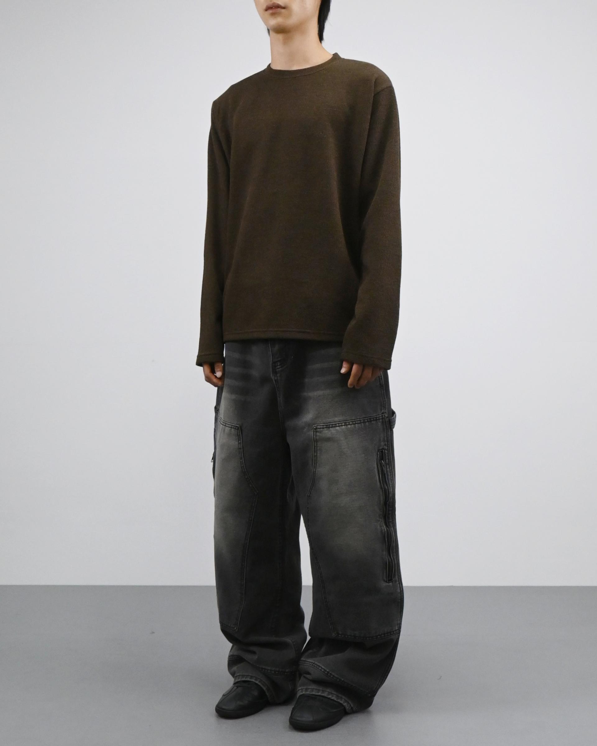 low round knit