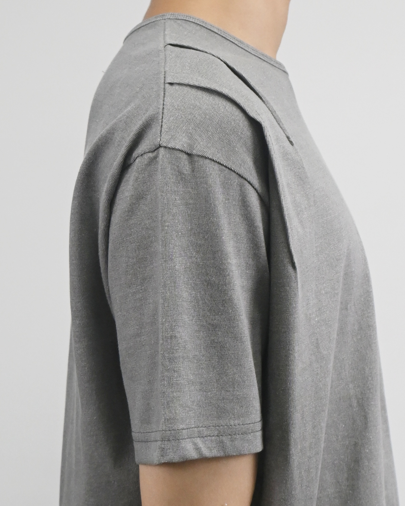 pigment dart crop half t-shirt