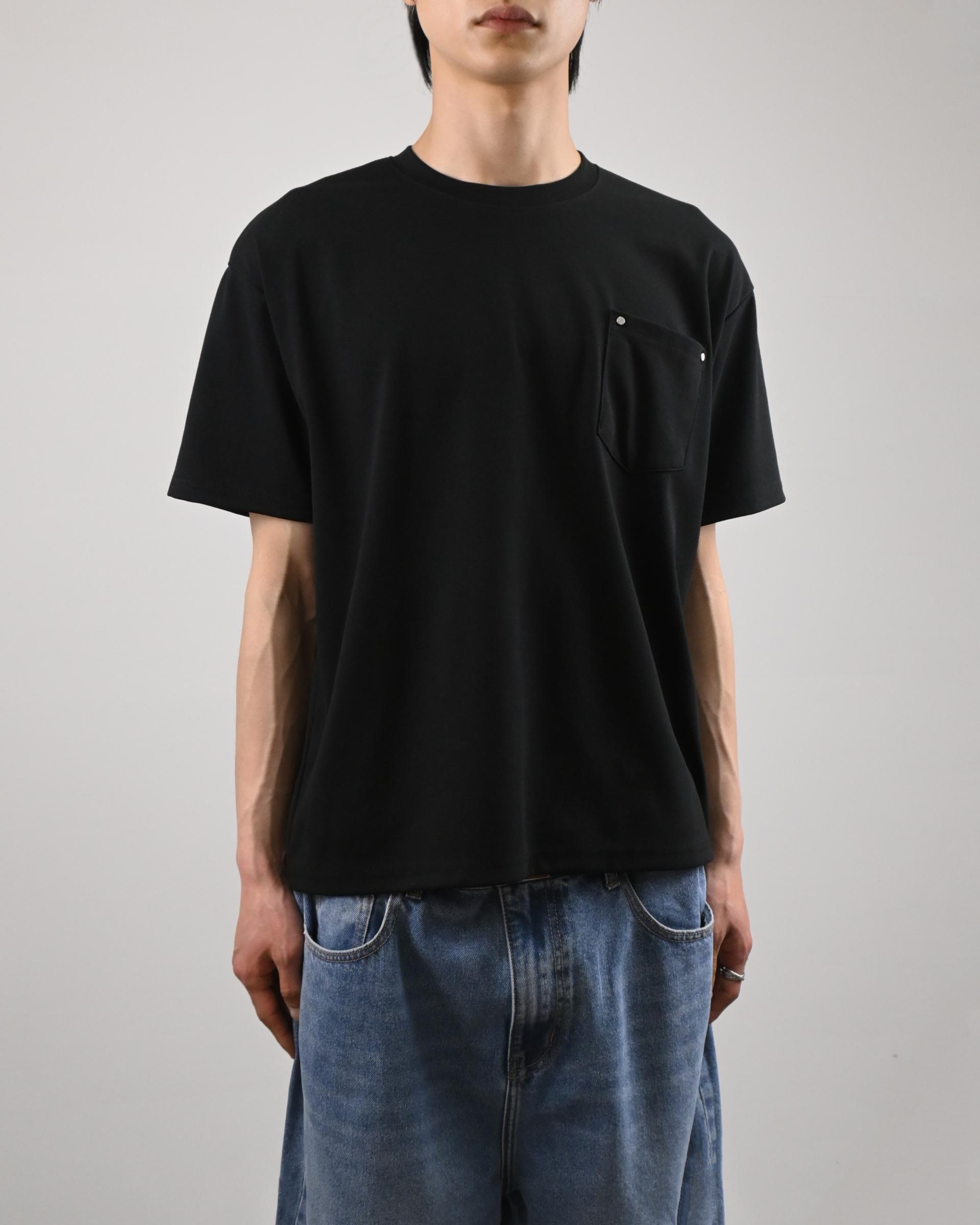 rivet crop half t-shirt