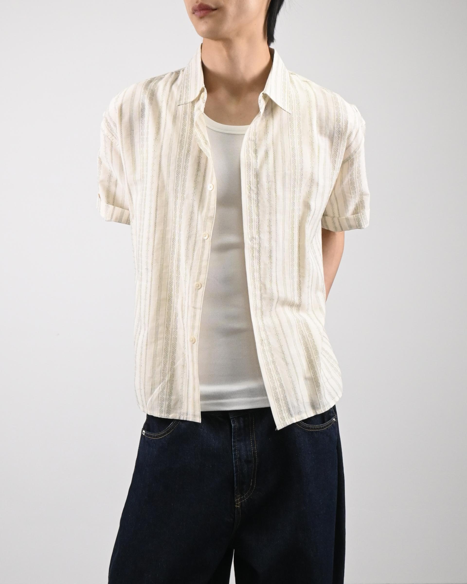 chain stripe shirt