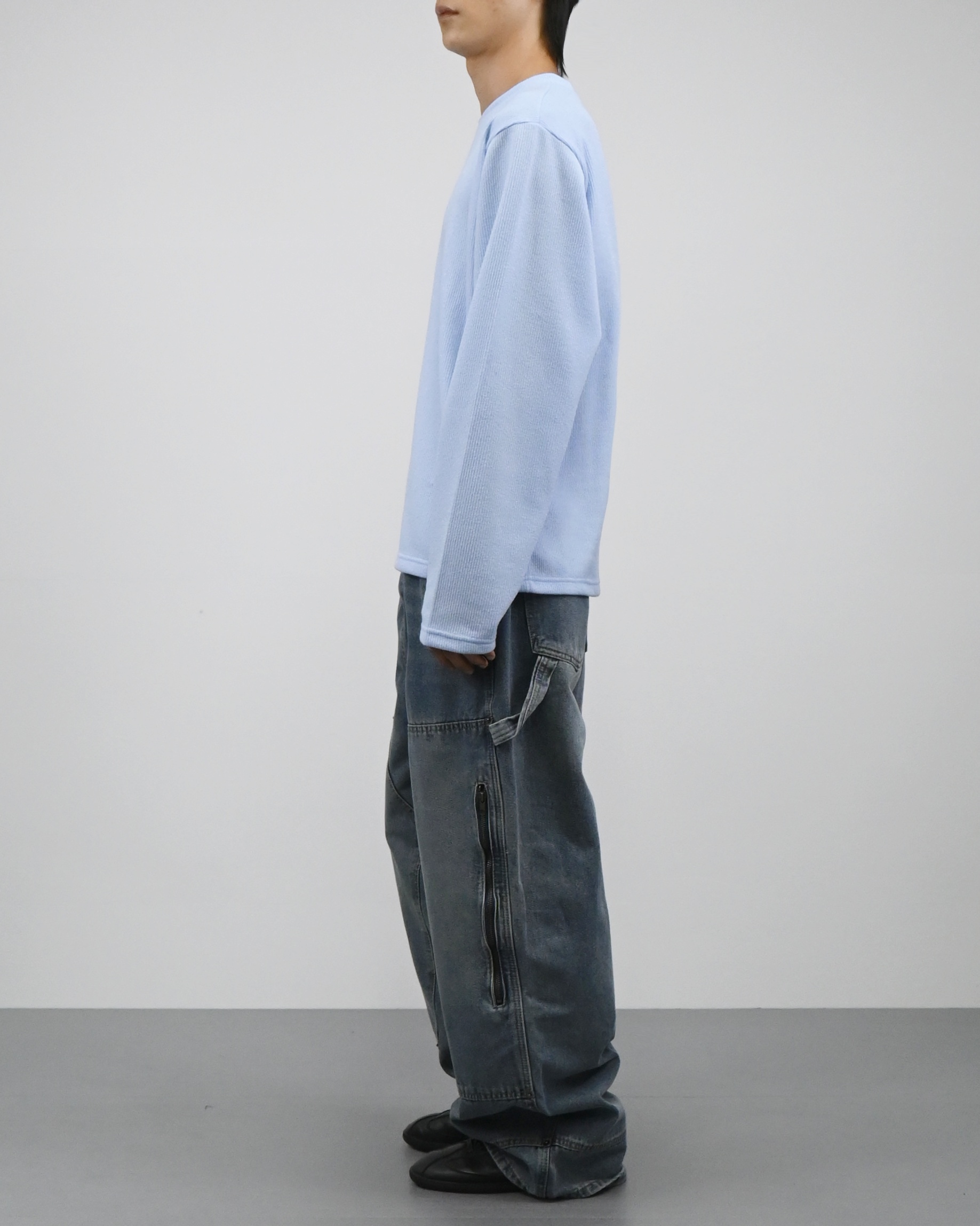 low round knit