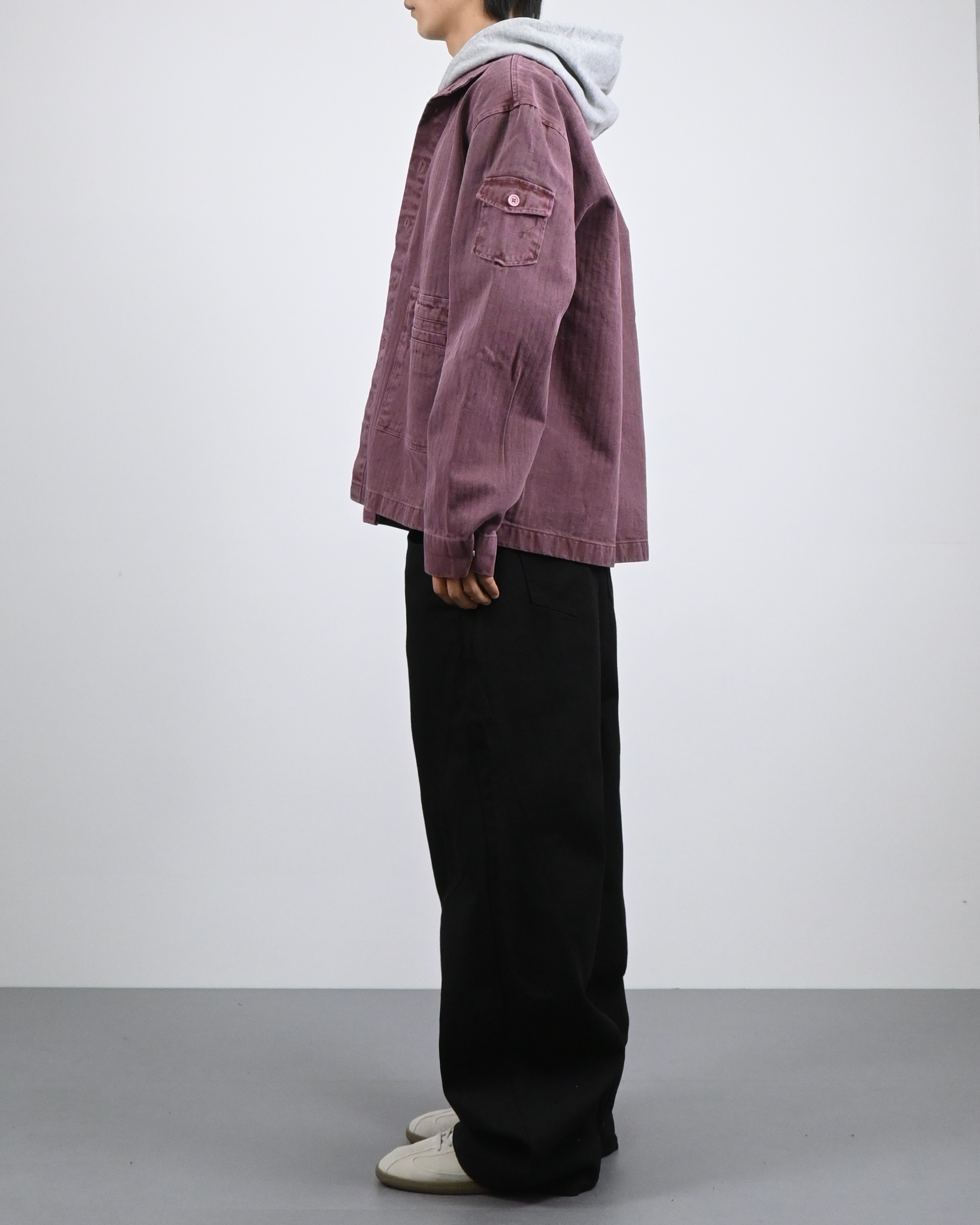 curved seam line cotton pants