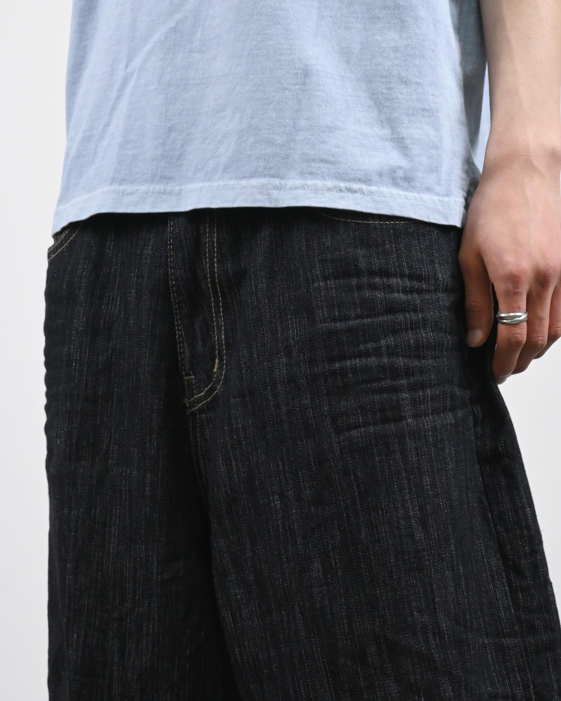 raw embossed bermuda denim pants