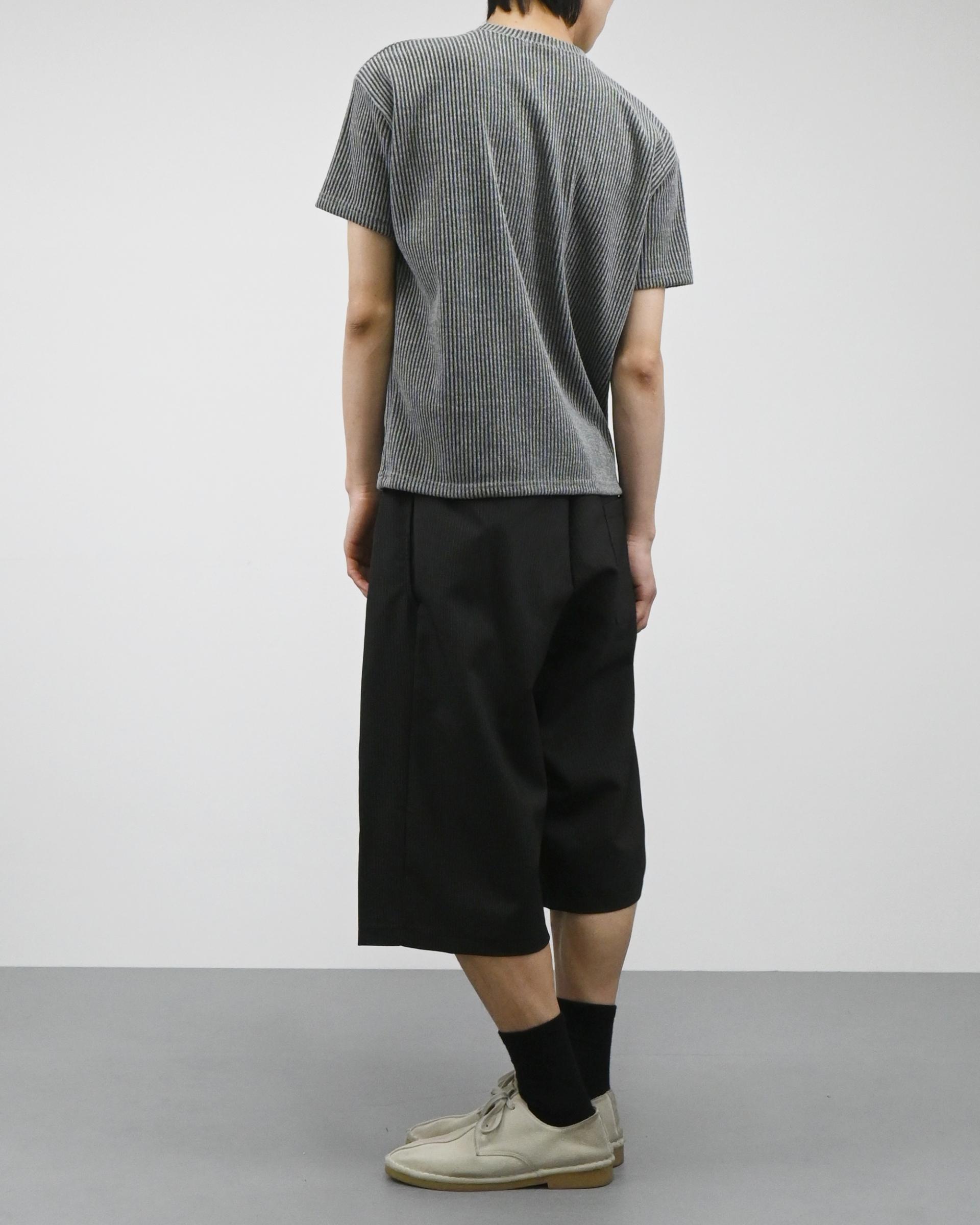 two tone ribbed half-t-shirt