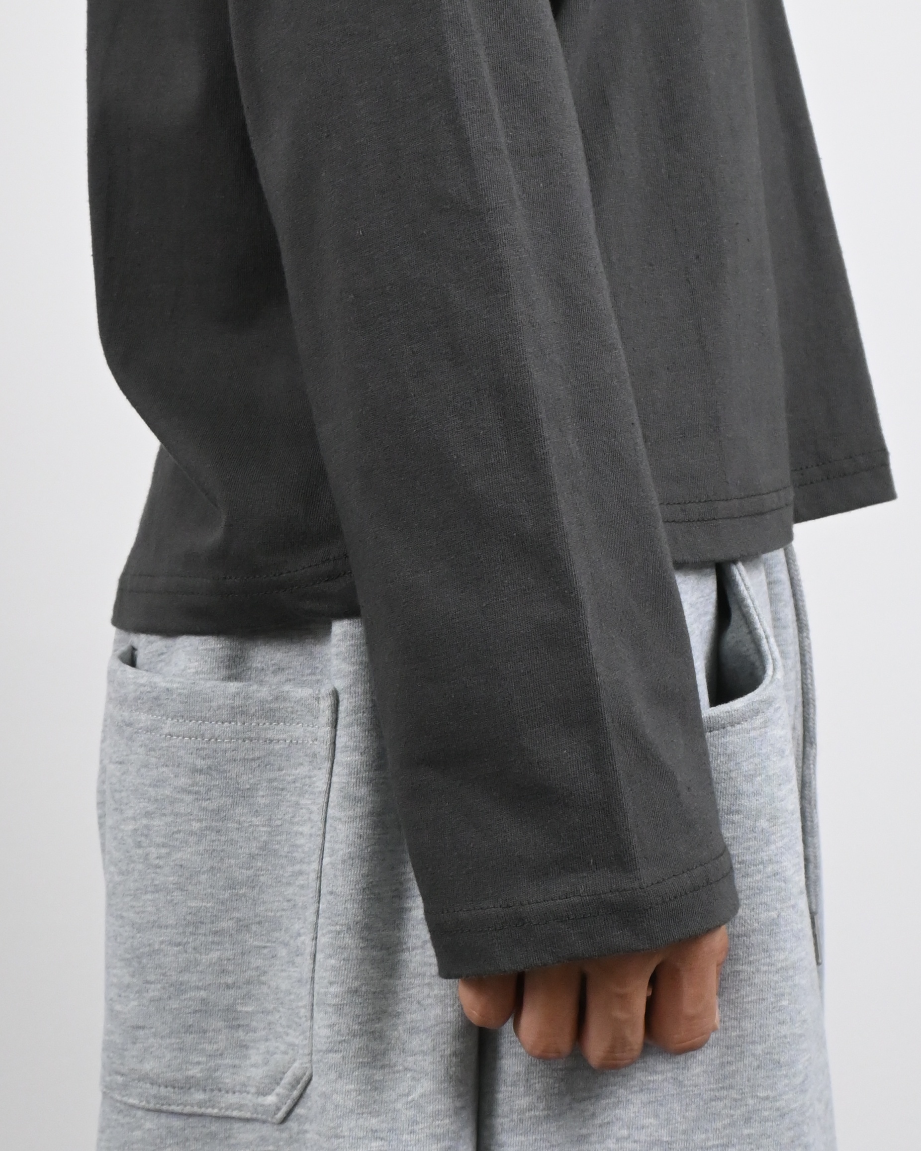 norick crop long sleeve