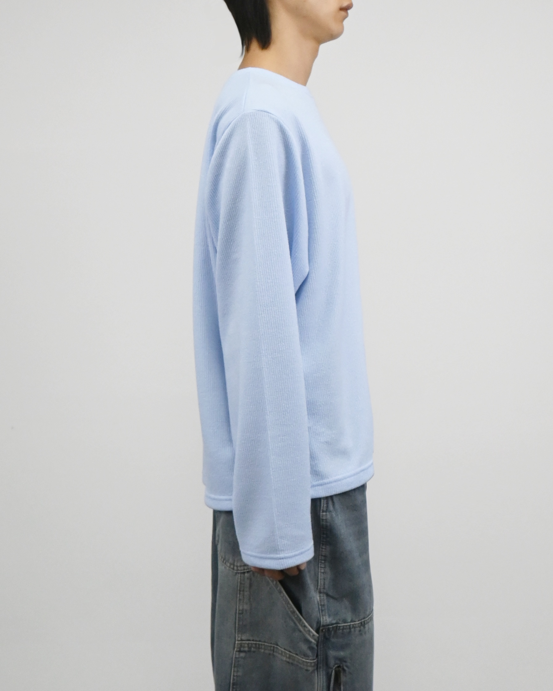 low round knit